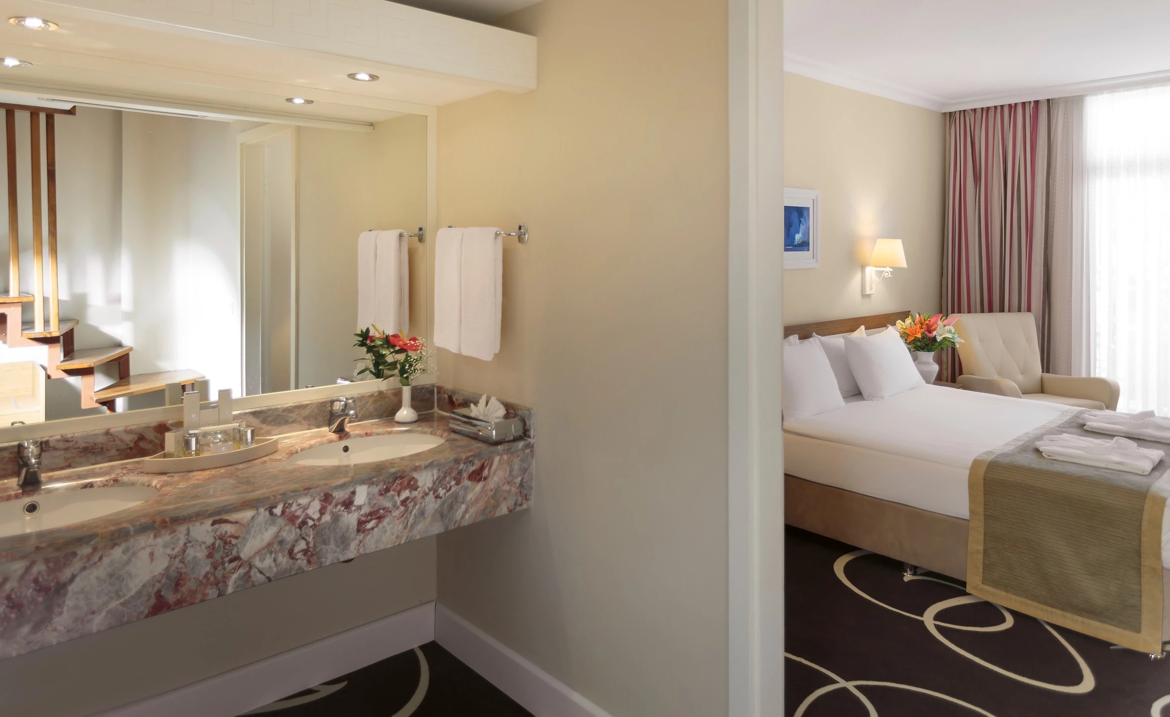 #altIMG Oda in Hotel# Dobedan World Palace Kemer #altIMG in# Antalya, Türkiye - #altIMG Image# 4