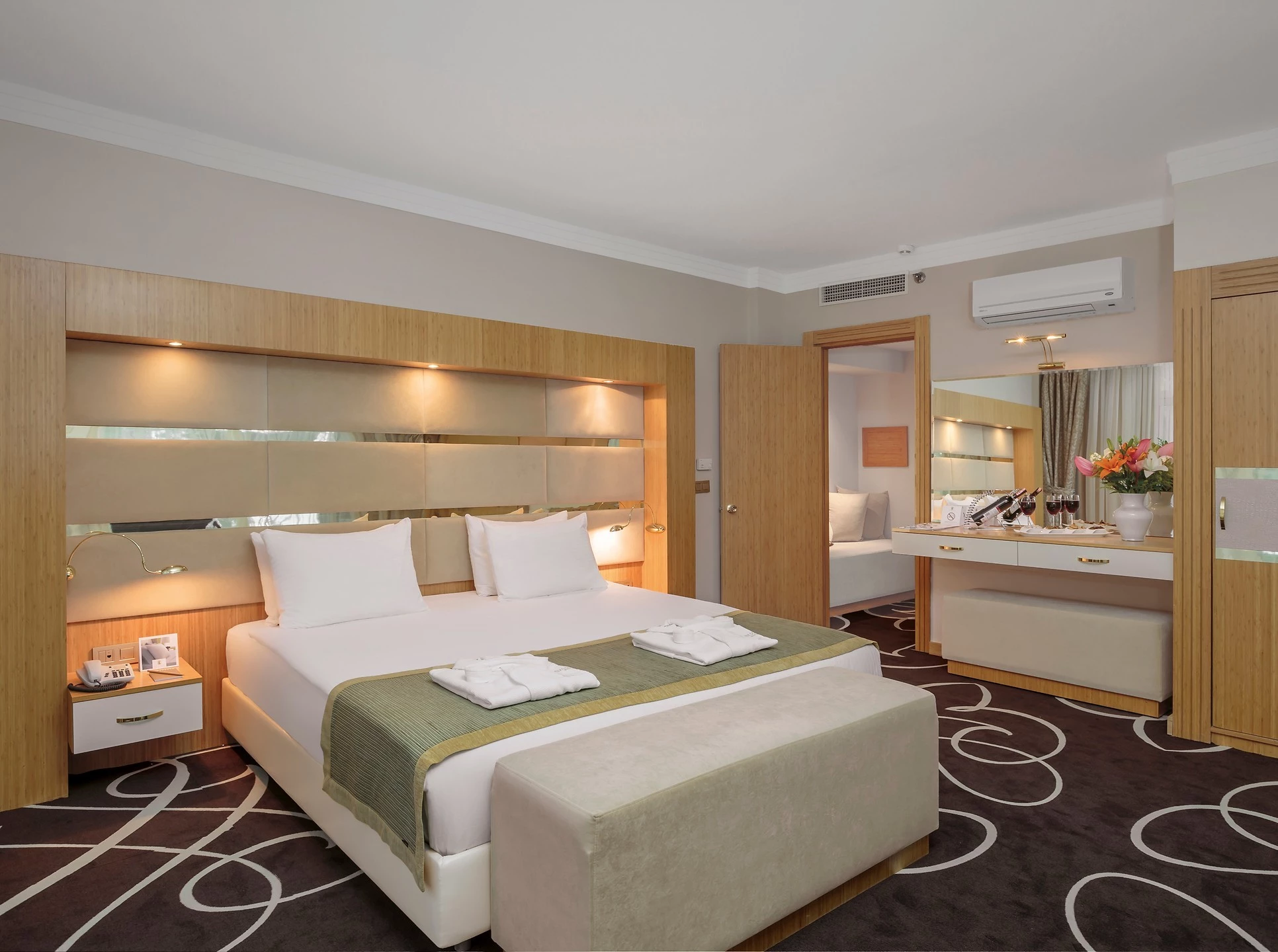 #altIMG Oda in Hotel# Dobedan World Palace Kemer #altIMG in# Antalya, Türkiye - #altIMG Image# 1