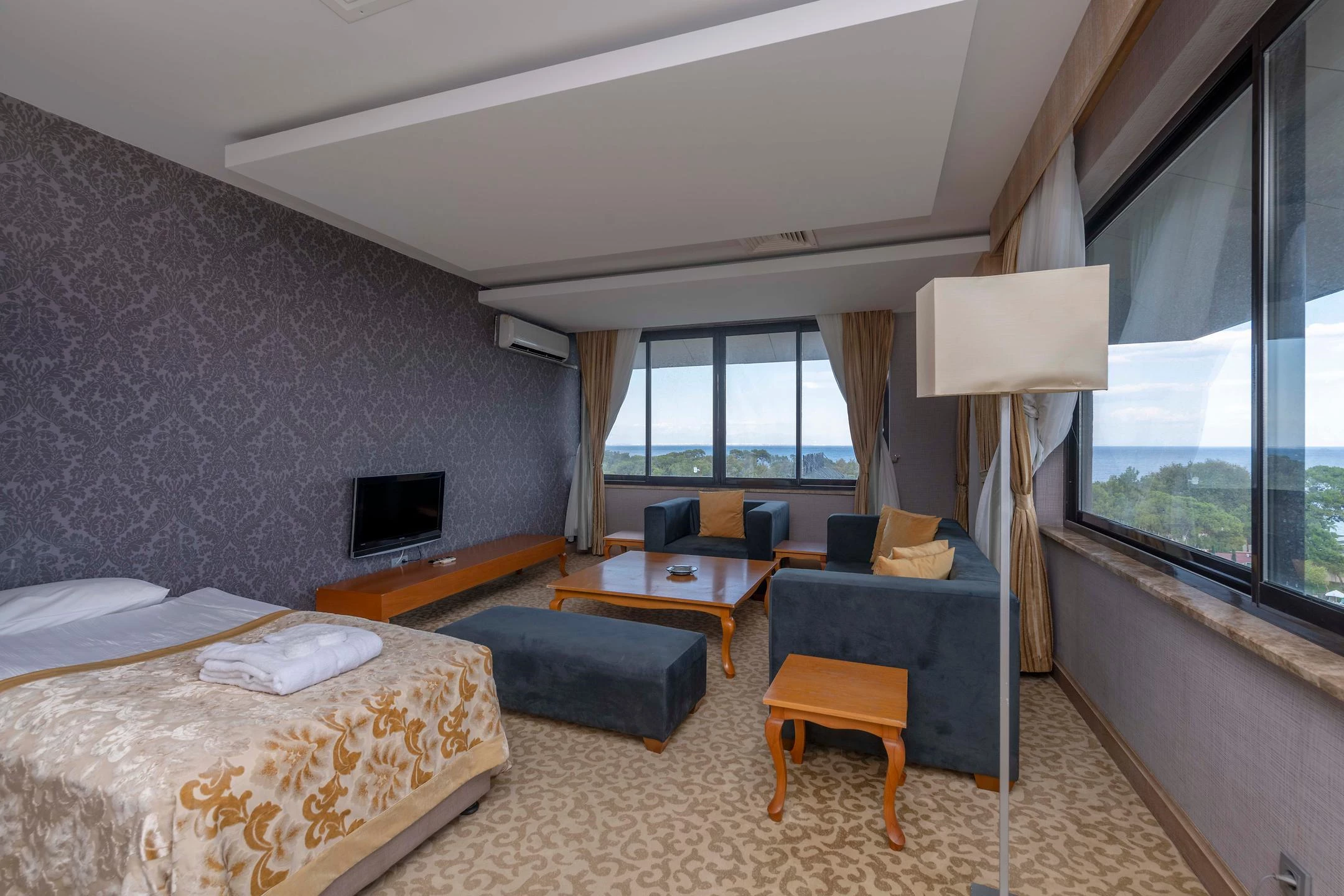 #altIMG Oda in Hotel# Amara Luxury Resort & Villas #altIMG in# Antalya, Türkiye - #altIMG Image# 16