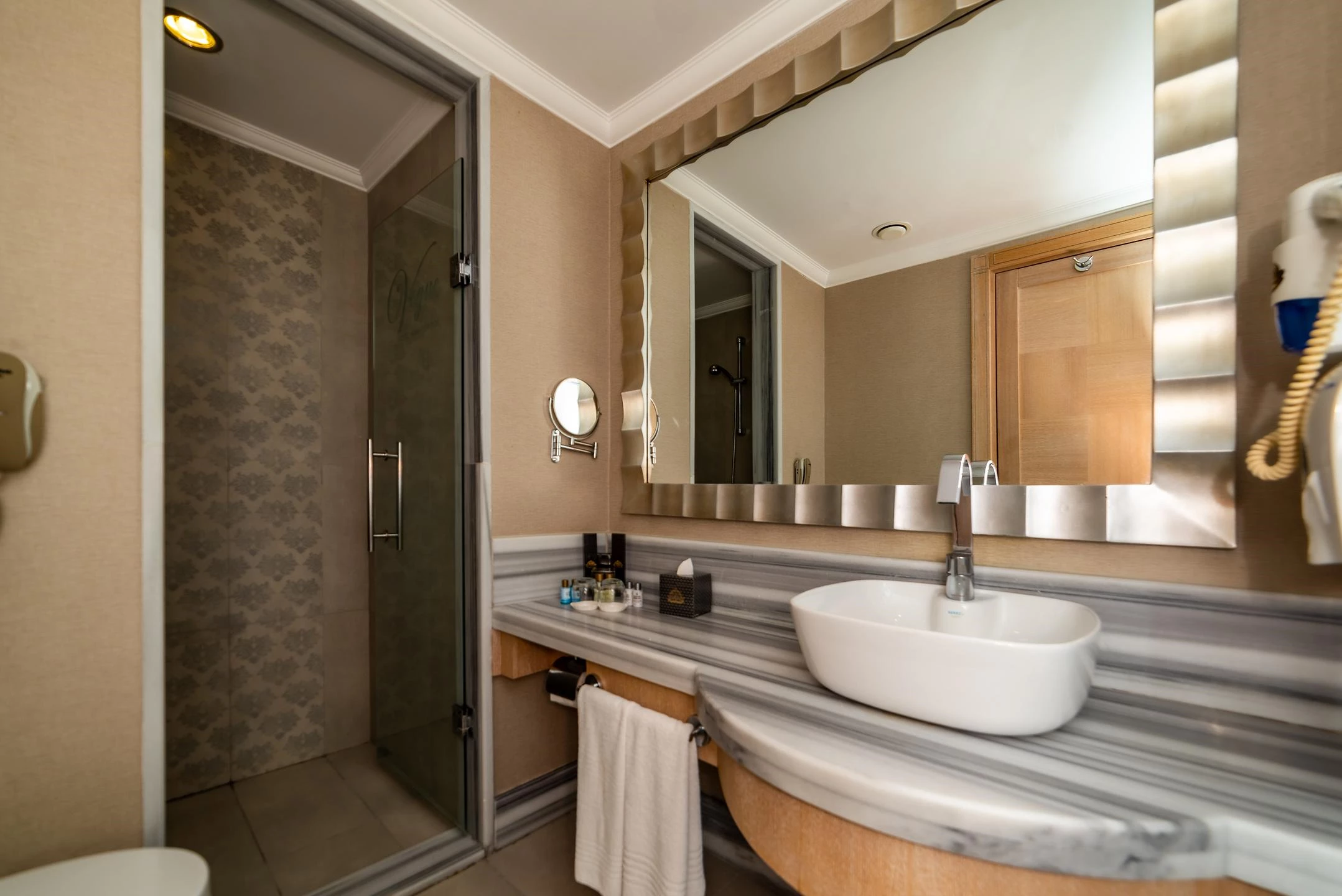 #altIMG Oda in Hotel# Amara Luxury Resort & Villas #altIMG in# Antalya, Türkiye - #altIMG Image# 21