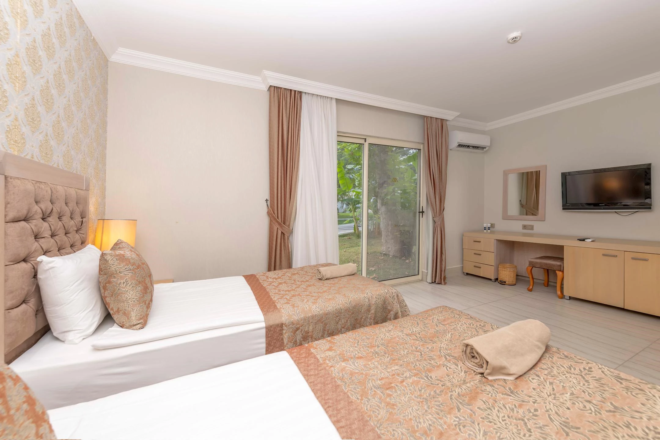 #altIMG Oda in Hotel# Amara Luxury Resort & Villas #altIMG in# Antalya, Türkiye - #altIMG Image# 27