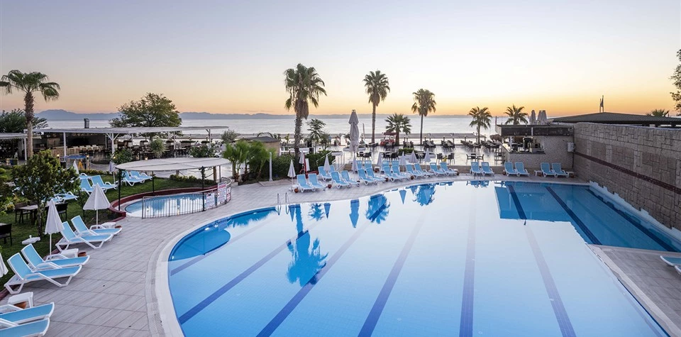 #altIMG Havuz in Hotel# Armas Gül Beach #altIMG in# Antalya, Türkiye - #altIMG Image# 8