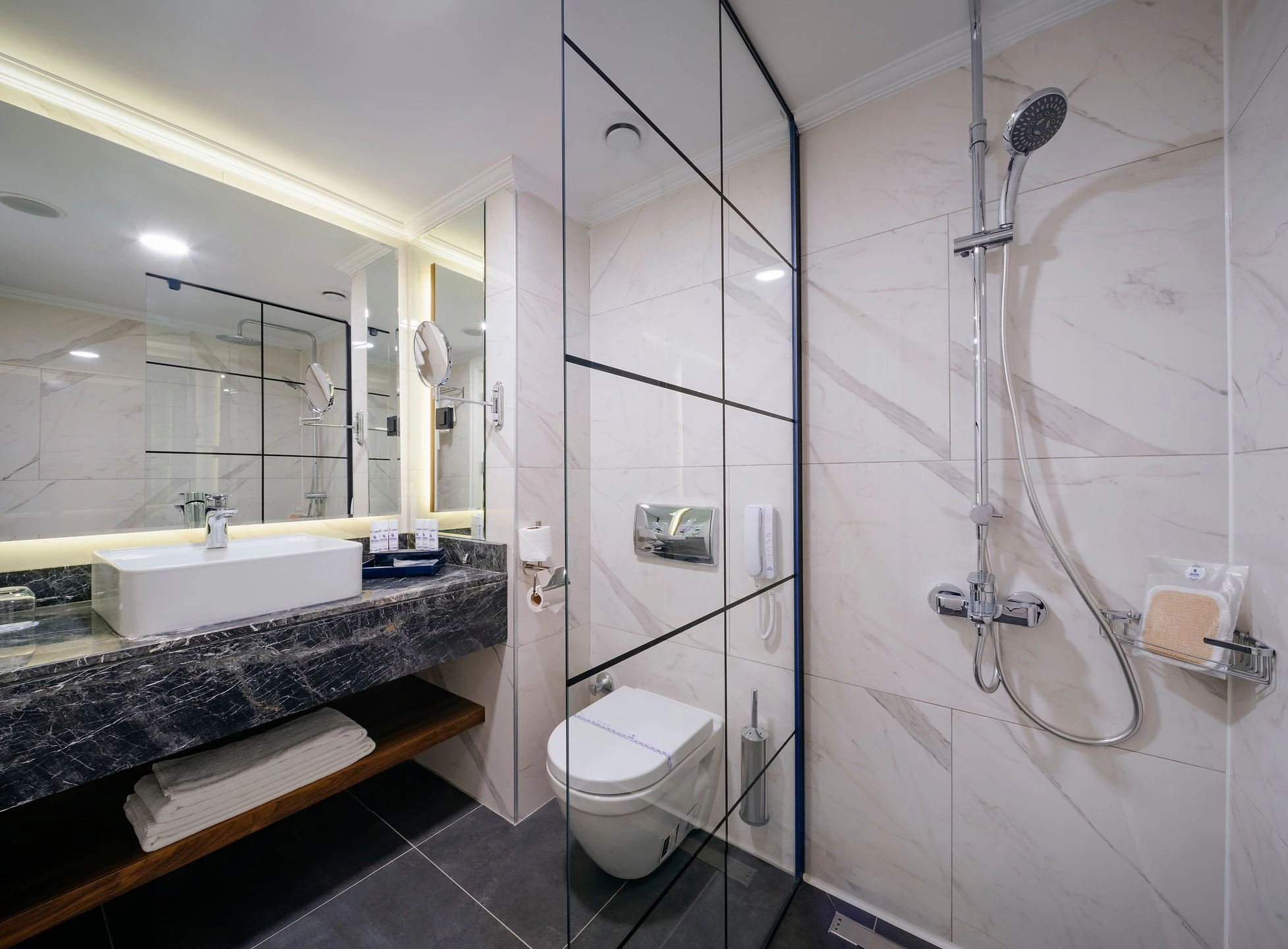 #altIMG Oda in Hotel# Kremlin Palace #altIMG in# Antalya, Türkiye - #altIMG Image# 8