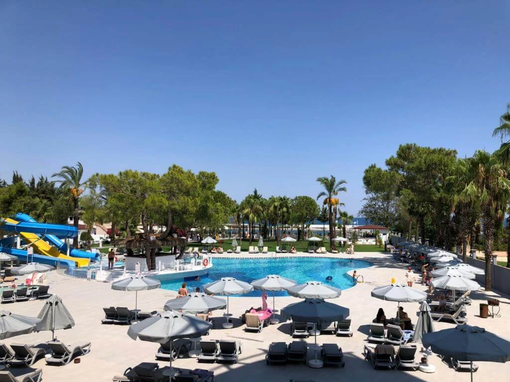 #altIMG Havuz in Hotel# Catamaran Resort Hotel #altIMG in# Antalya, Türkiye - #altIMG Image# 8