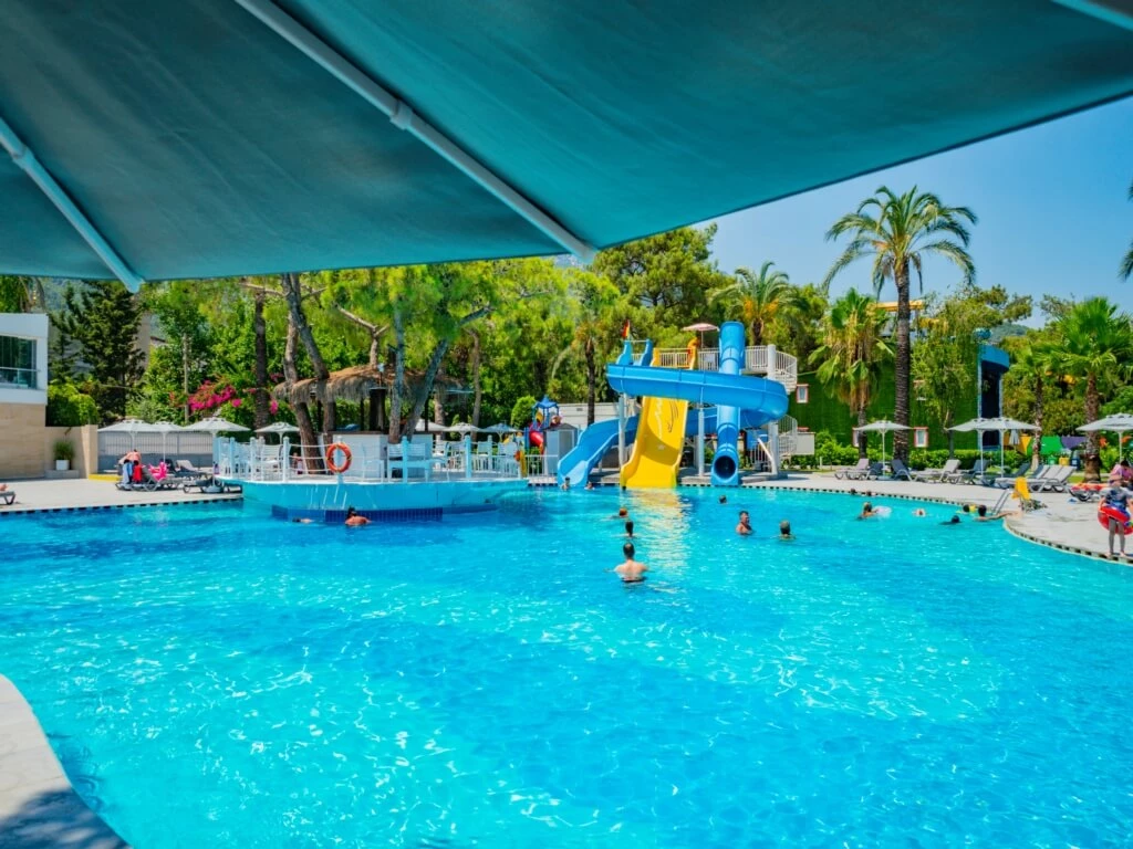 #altIMG Havuz in Hotel# Catamaran Resort Hotel #altIMG in# Antalya, Türkiye - #altIMG Image# 9