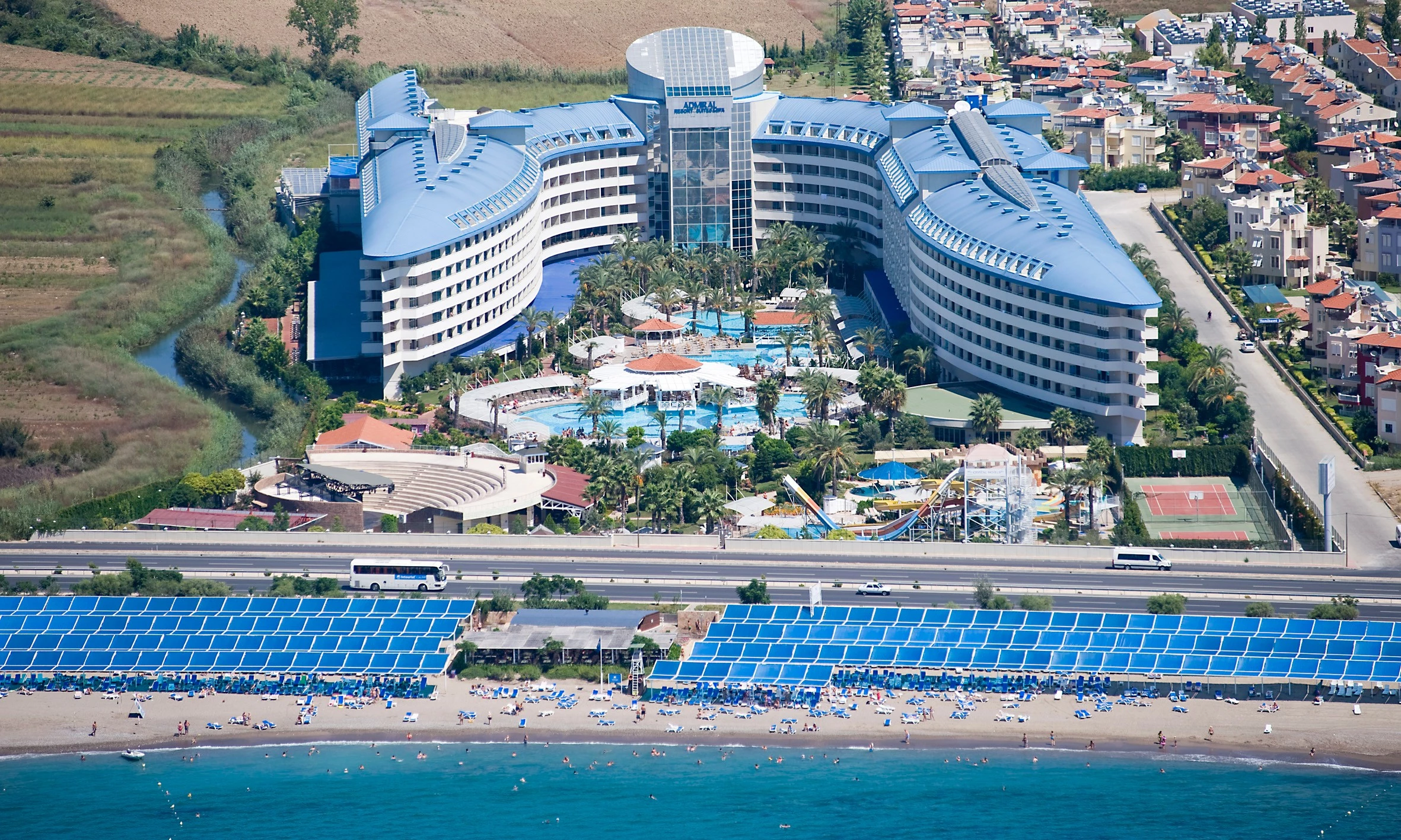 #altIMG Hotel# Crystal Admiral Resort Suites & SPA #altIMG in# Antalya, Türkiye - #altIMG Image# 1