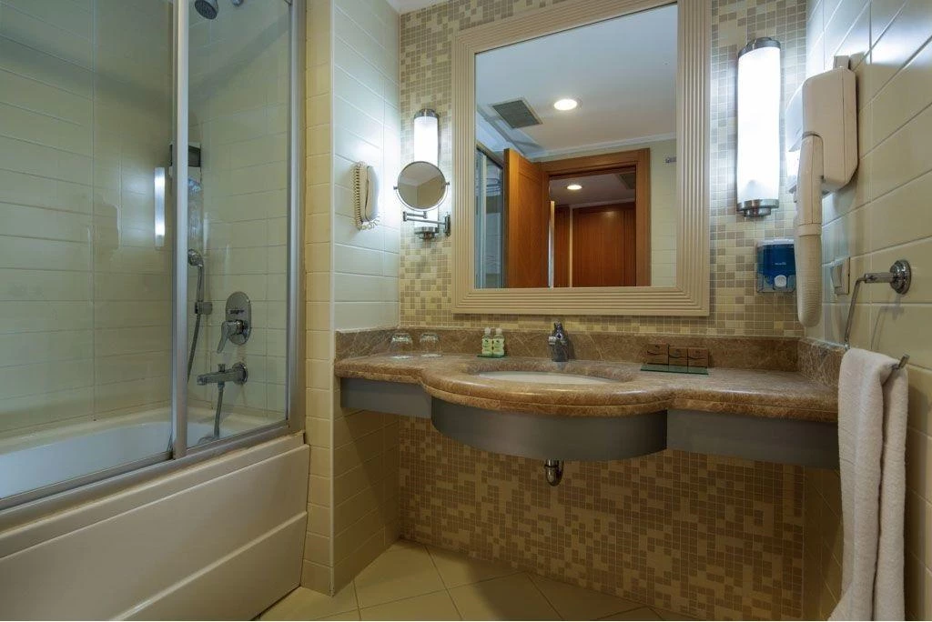 #altIMG Oda in Hotel# Crystal Admiral Resort Suites & SPA #altIMG in# Antalya, Türkiye - #altIMG Image# 2