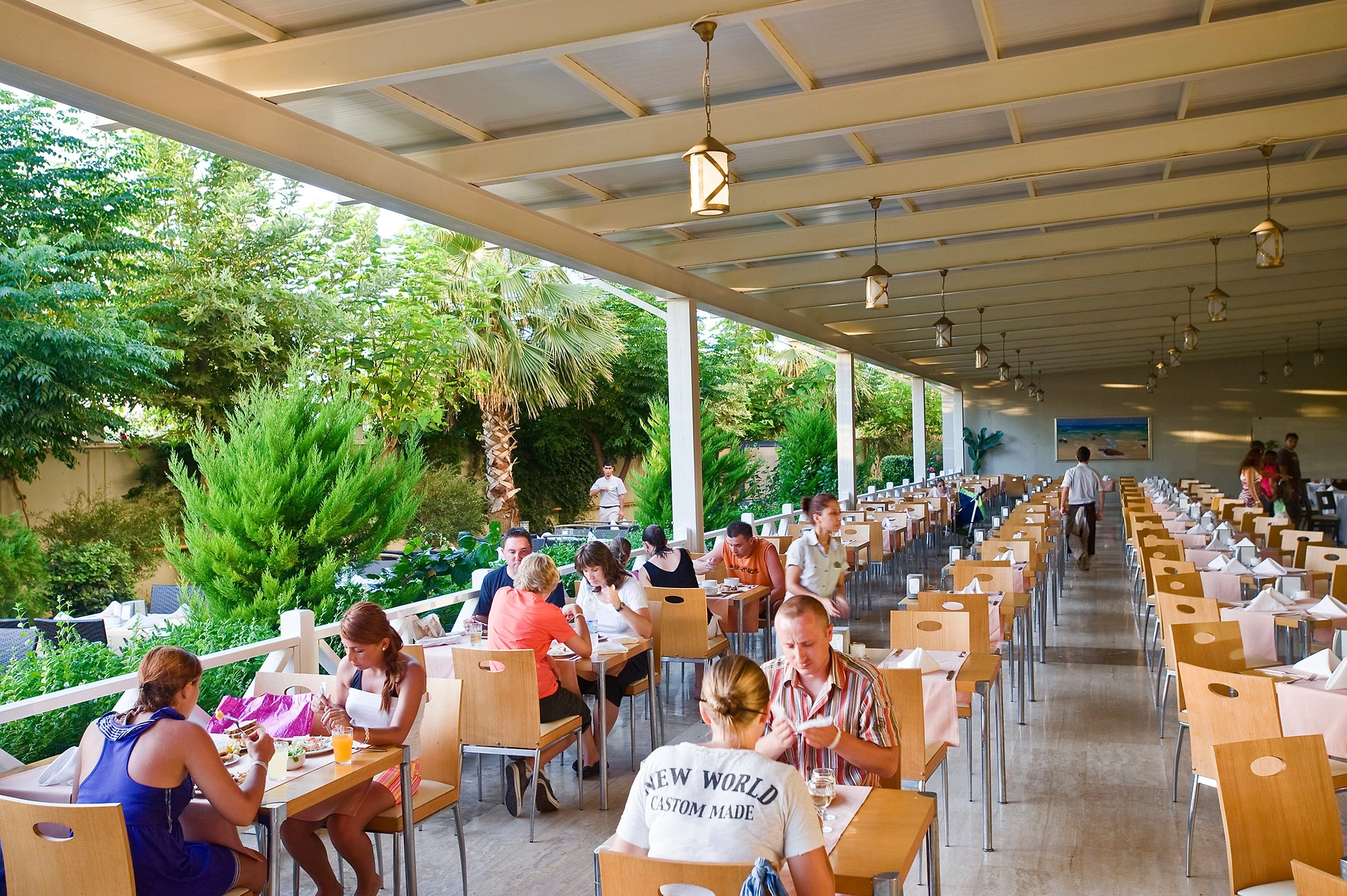 #altIMG Yeme-İçme in Hotel# Crystal Admiral Resort Suites & SPA #altIMG in# Antalya, Türkiye - #altIMG Image# 6