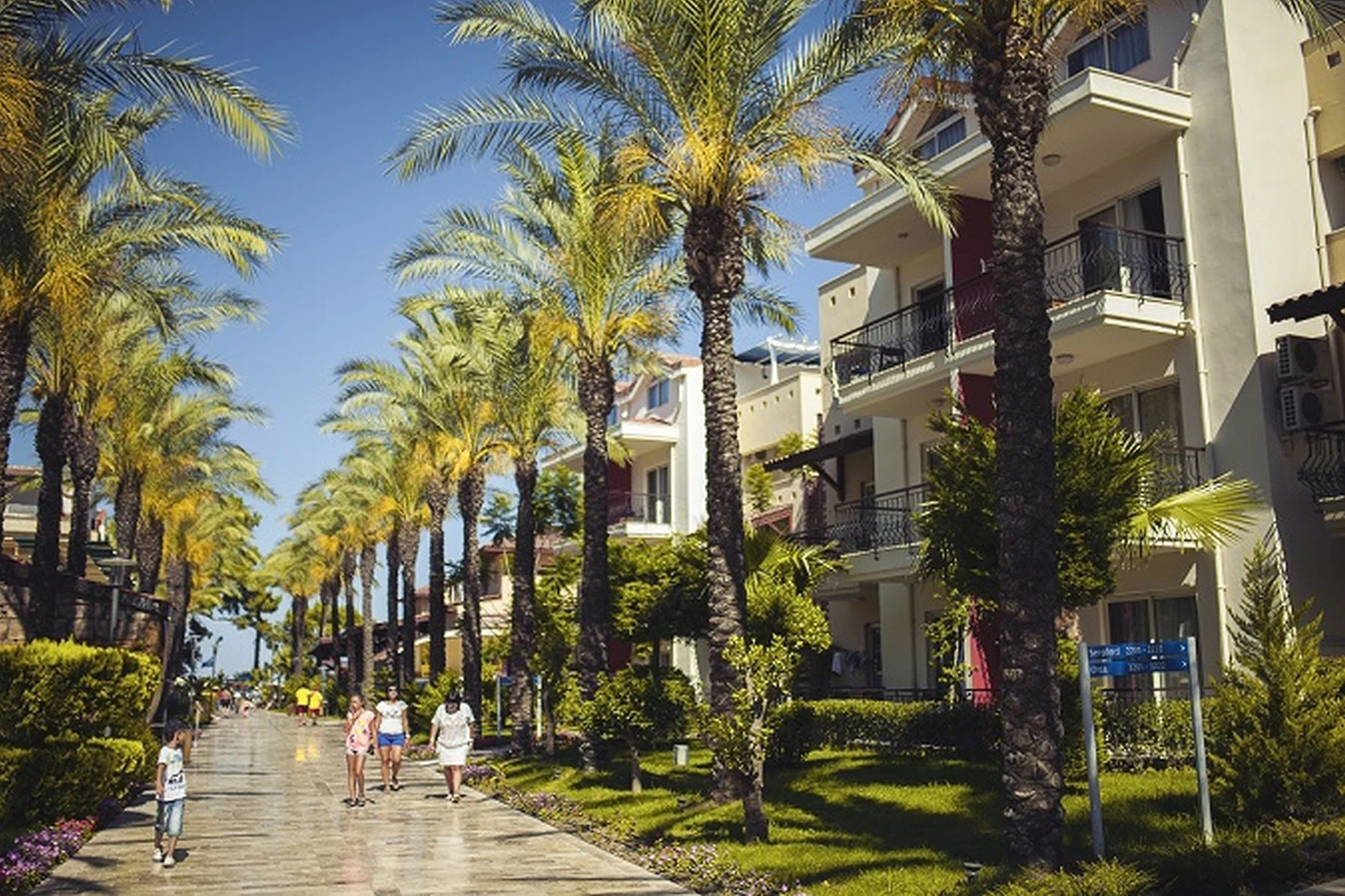 #altIMG Hotel# Crystal Aura Beach Resort & SPA #altIMG in# Antalya, Türkiye - #altIMG Image# 4