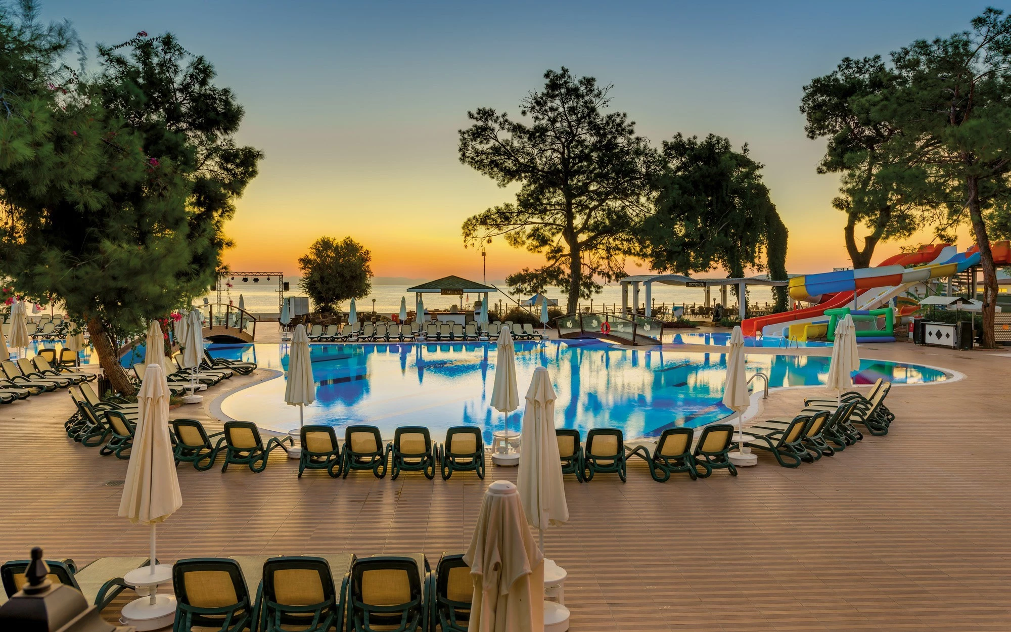 #altIMG Hotel# Crystal Aura Beach Resort & SPA #altIMG in# Antalya, Türkiye - #altIMG Image# 9