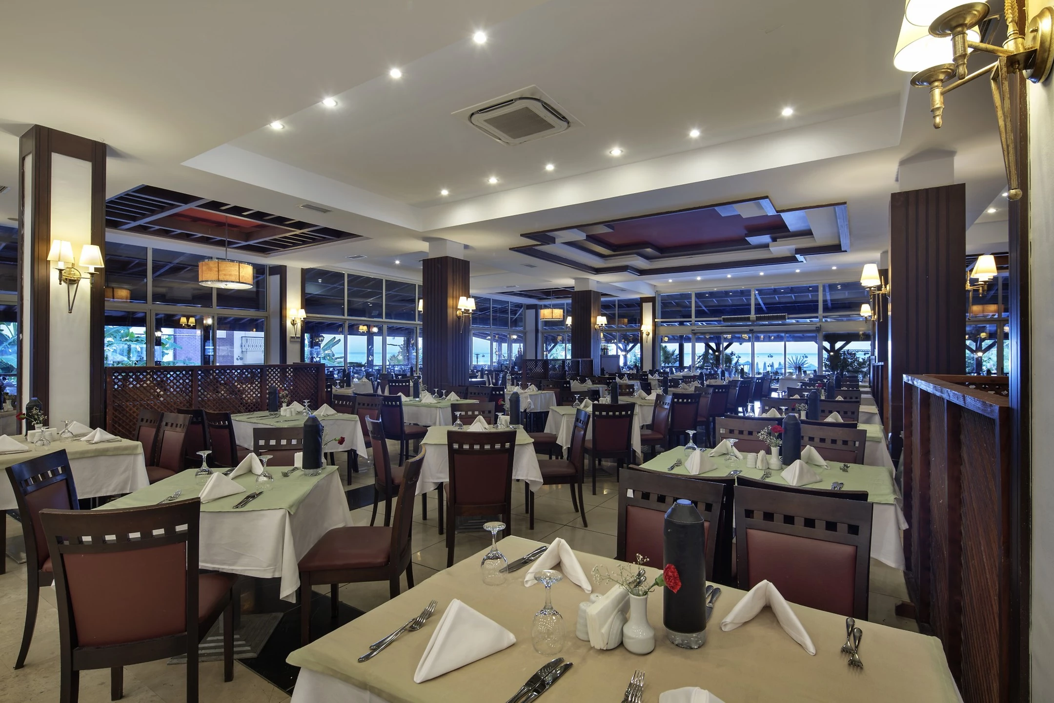 #altIMG Yeme-İçme in Hotel# Crystal Aura Beach Resort & SPA #altIMG in# Antalya, Türkiye - #altIMG Image# 10