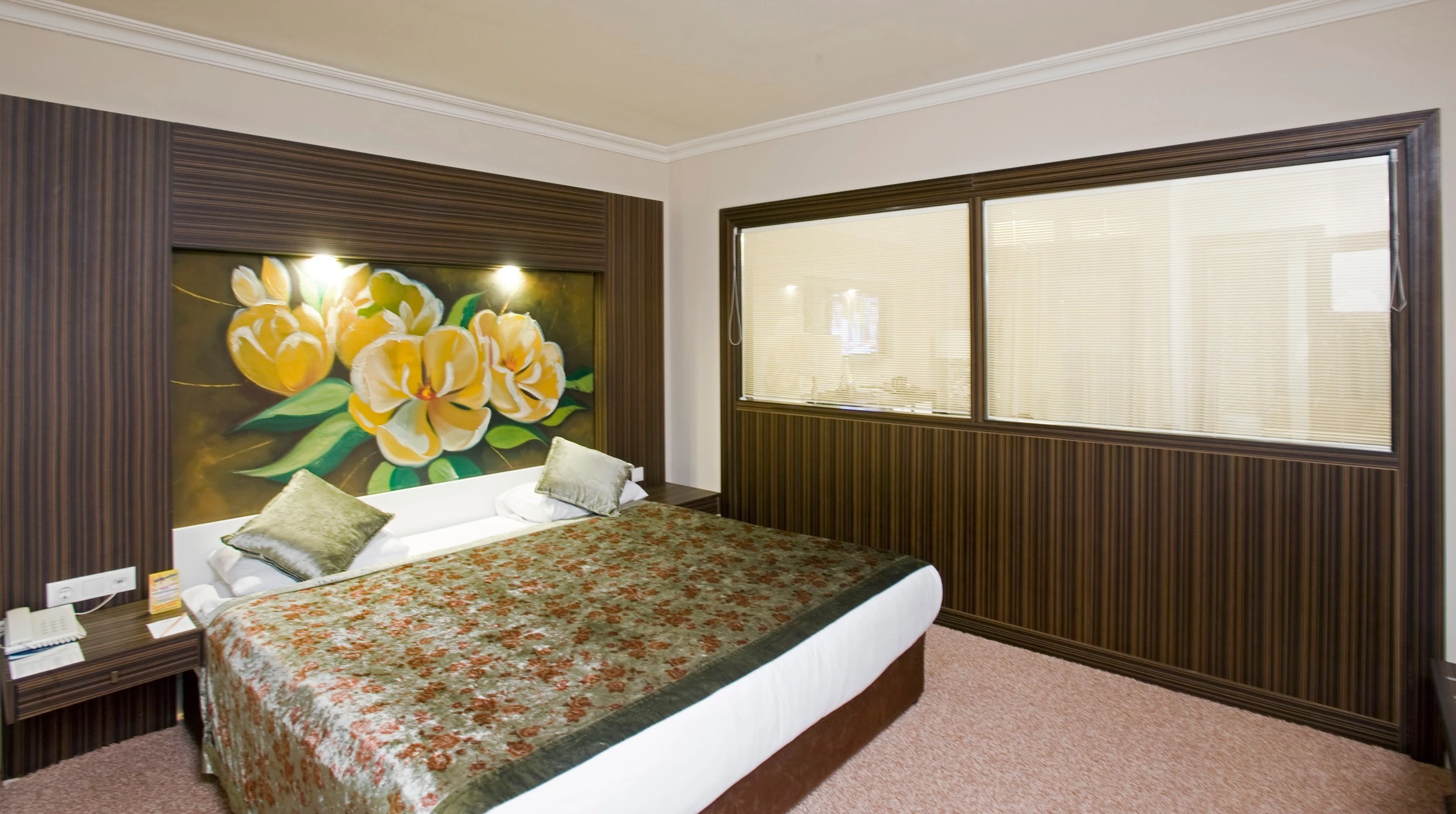 #altIMG Oda in Hotel# Crystal De Luxe Resort & SPA #altIMG in# Antalya, Türkiye - #altIMG Image# 13