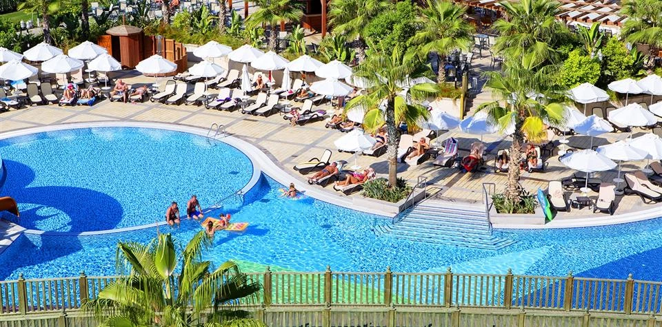#altIMG Havuz in Hotel# Crystal Palace Luxury Resort #altIMG in# Antalya, Türkiye - #altIMG Image# 5