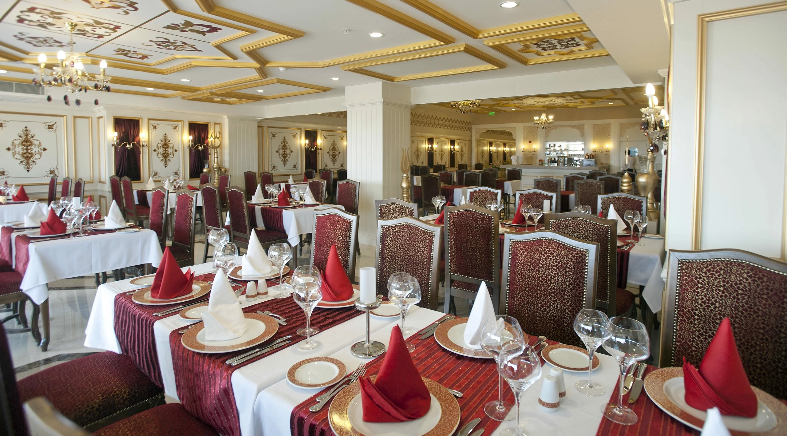 #altIMG Yeme-İçme in Hotel# Crystal Palace Luxury Resort #altIMG in# Antalya, Türkiye - #altIMG Image# 2