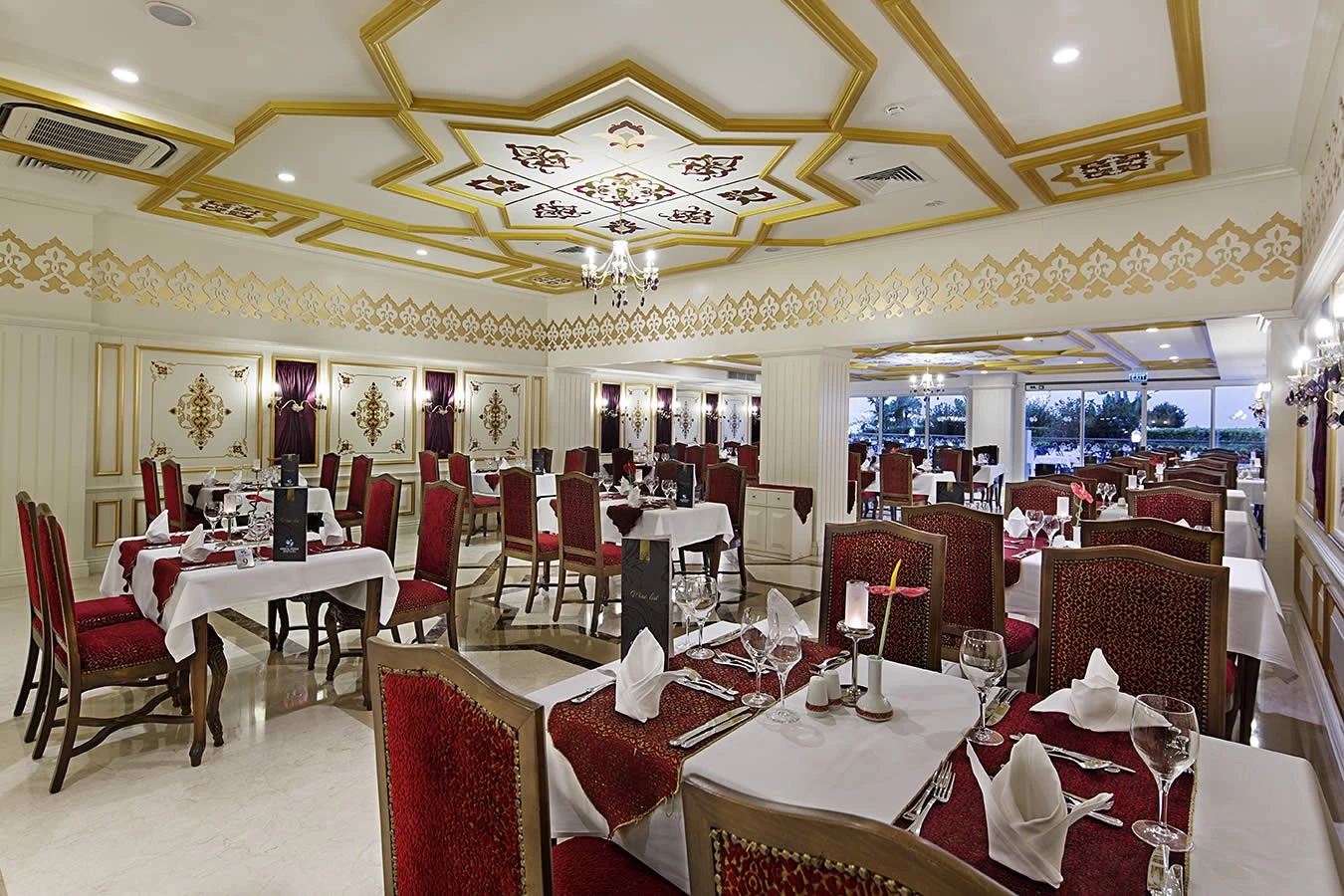 #altIMG Yeme-İçme in Hotel# Crystal Palace Luxury Resort #altIMG in# Antalya, Türkiye - #altIMG Image# 4