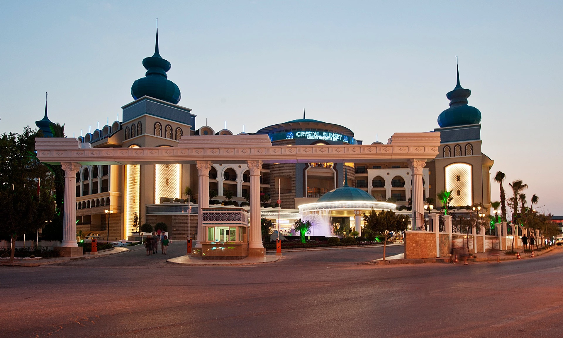 #altIMG Hotel# Crystal Sunset Luxury Resort & SPA #altIMG in# Antalya, Türkiye - #altIMG Image# 4