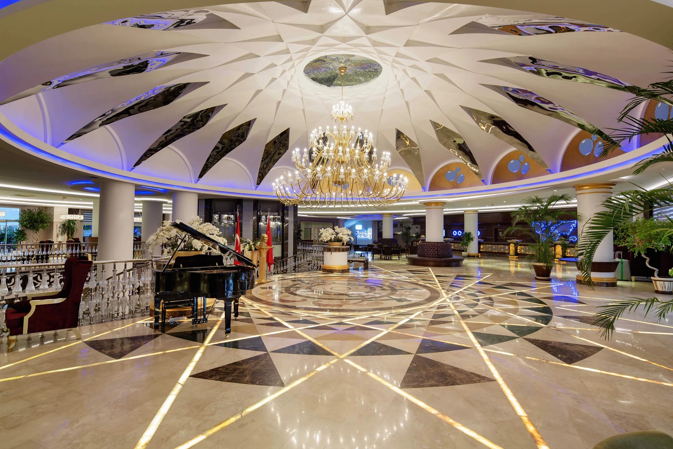 #altIMG Hotel# Crystal Sunset Luxury Resort & SPA #altIMG in# Antalya, Türkiye - #altIMG Image# 7