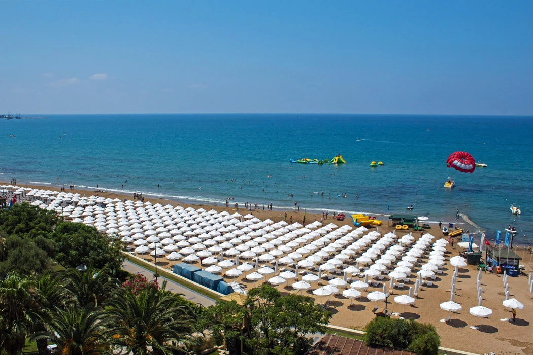 #altIMG Plaj in Hotel# Crystal Sunset Luxury Resort & SPA #altIMG in# Antalya, Türkiye