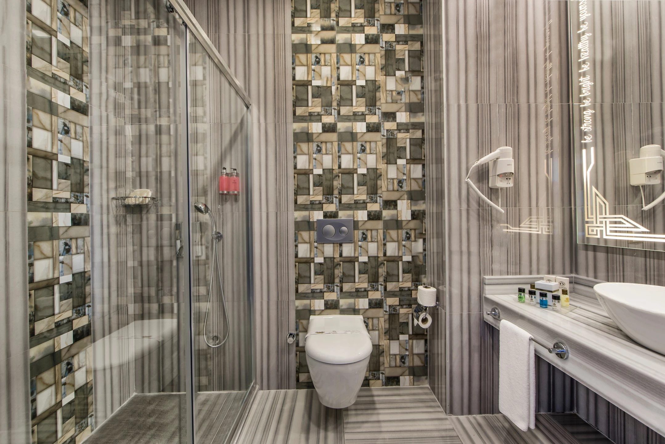 #altIMG Oda in Hotel# Delphin BE Grand Resort #altIMG in# Antalya, Türkiye - #altIMG Image# 17