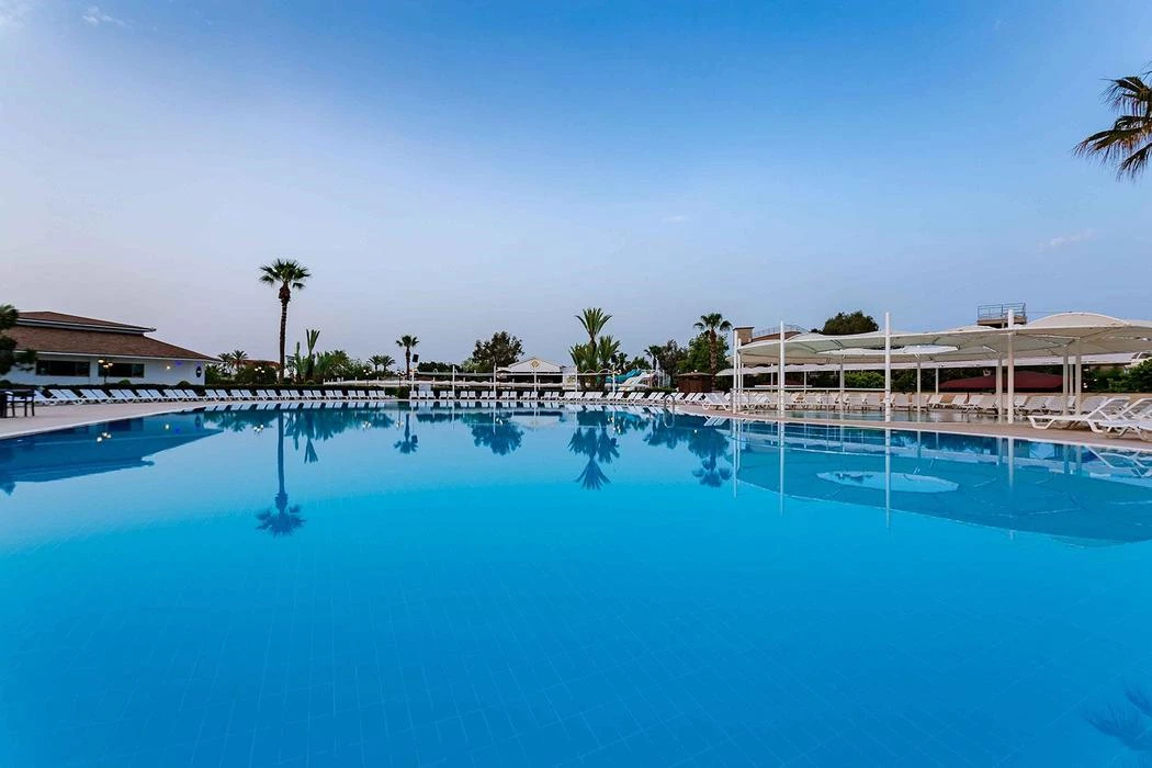 #altIMG Havuz in Hotel# Euphoria Palm Beach Resort #altIMG in# Antalya, Türkiye - #altIMG Image# 1