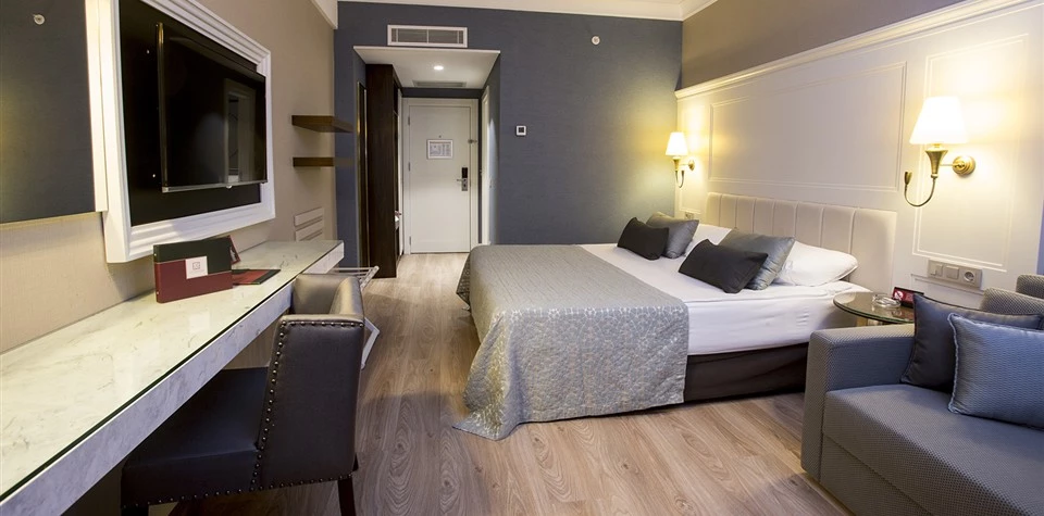 #altIMG Oda in Hotel# Fame Residence Kemer & SPA #altIMG in# Antalya, Türkiye - #altIMG Image# 1