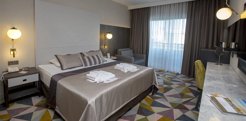 #altIMG Oda in Hotel# Fame Residence Lara & SPA #altIMG in# Antalya, Türkiye - #altIMG Image# 1