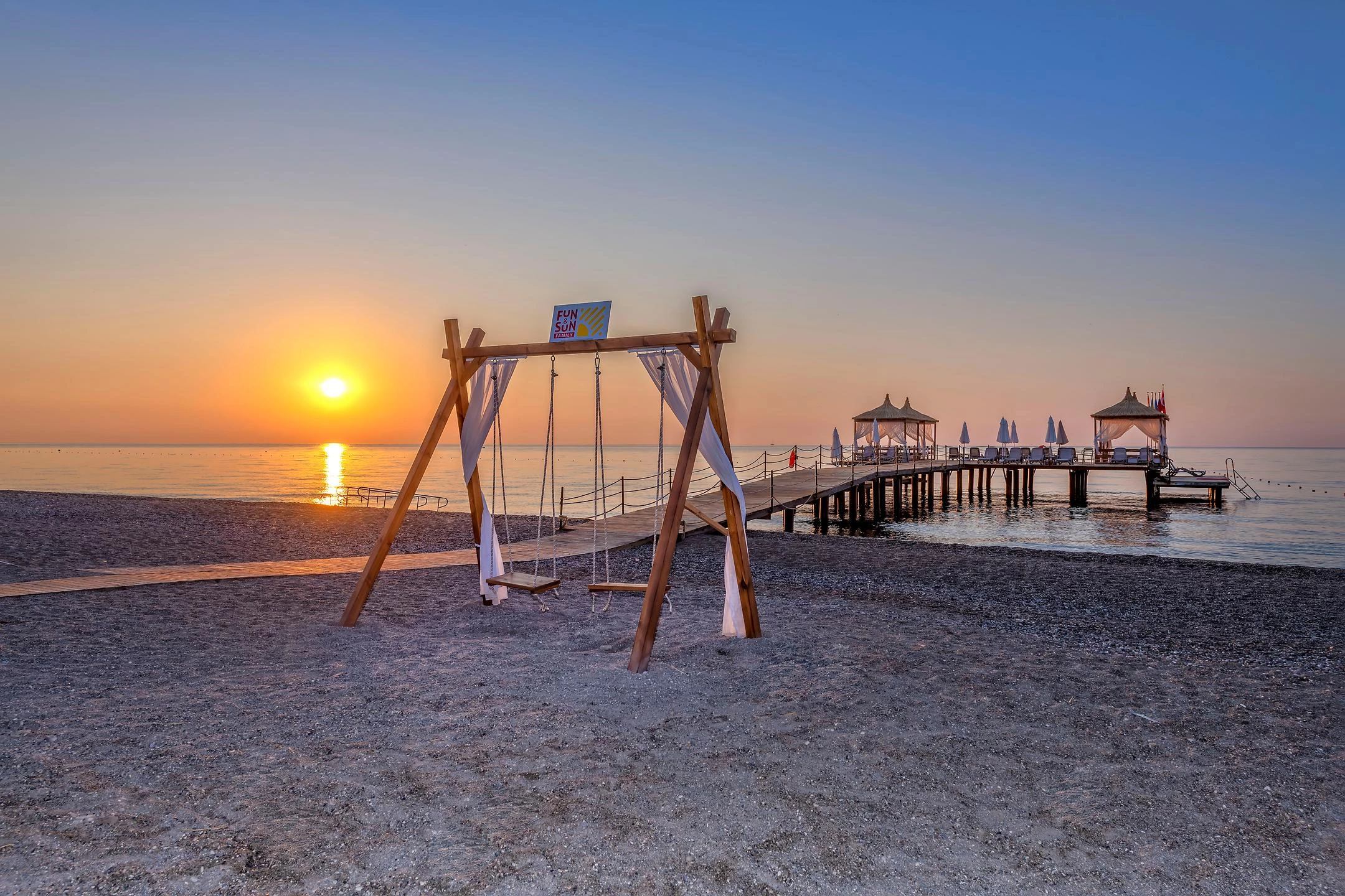 #altIMG Plaj in Hotel# Fun & Sun Family Comfort Beach #altIMG in# Antalya, Türkiye - #altIMG Image# 2