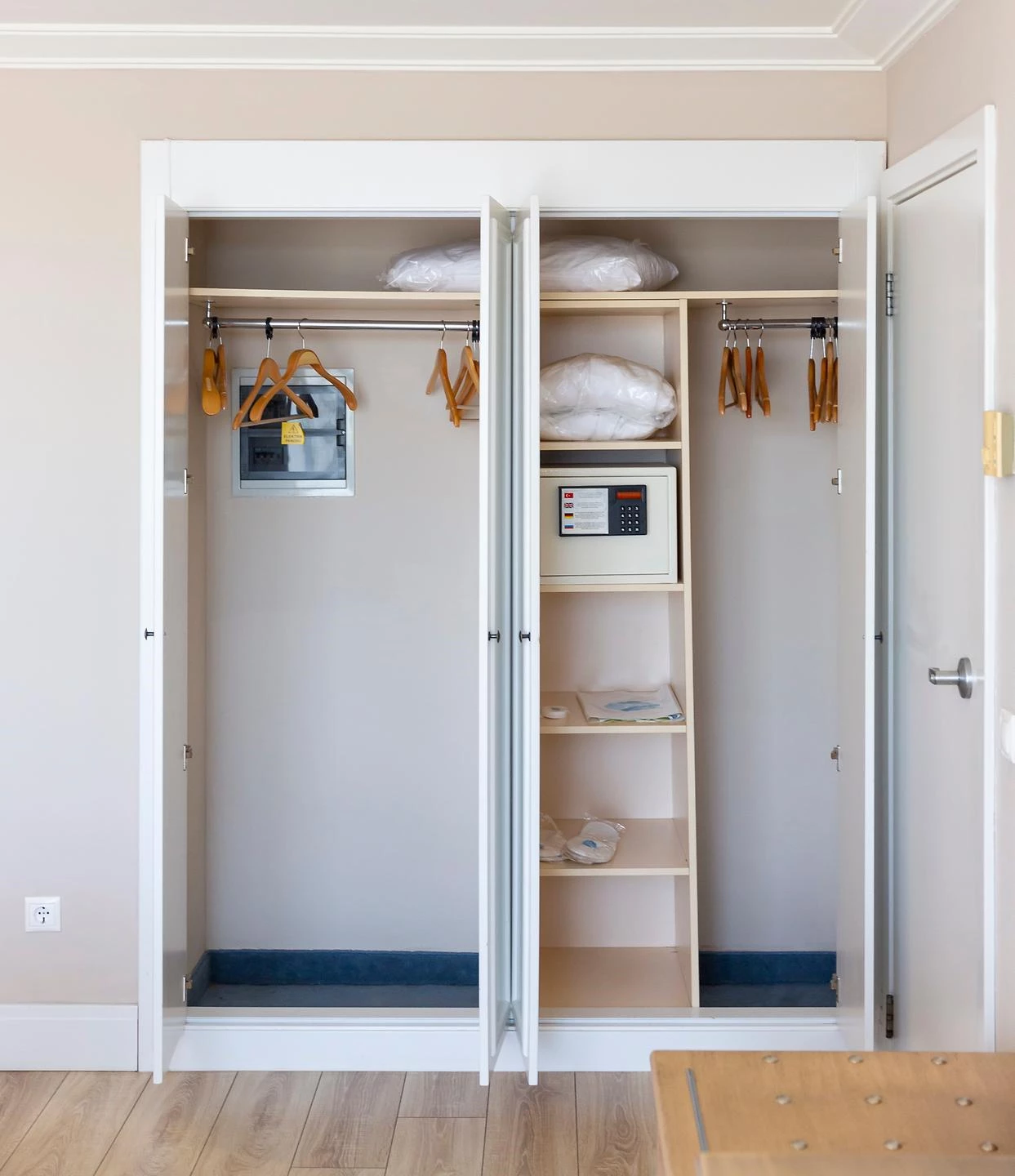 #altIMG Oda in Hotel# Ic Hotels Green Palace #altIMG in# Antalya, Türkiye - #altIMG Image# 21