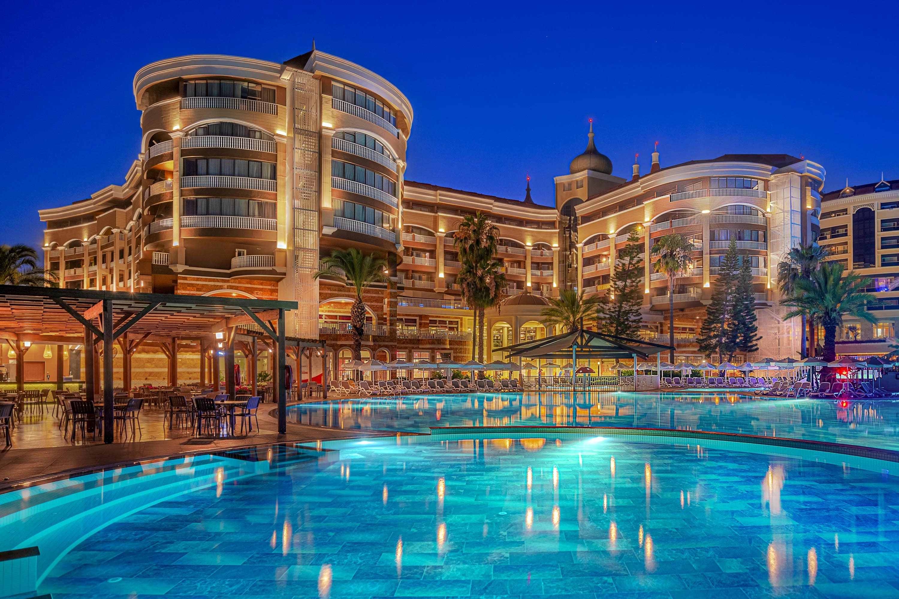 #altIMG Havuz in Hotel# Kirman Arycanda Deluxe #altIMG in# Antalya, Türkiye - #altIMG Image# 3