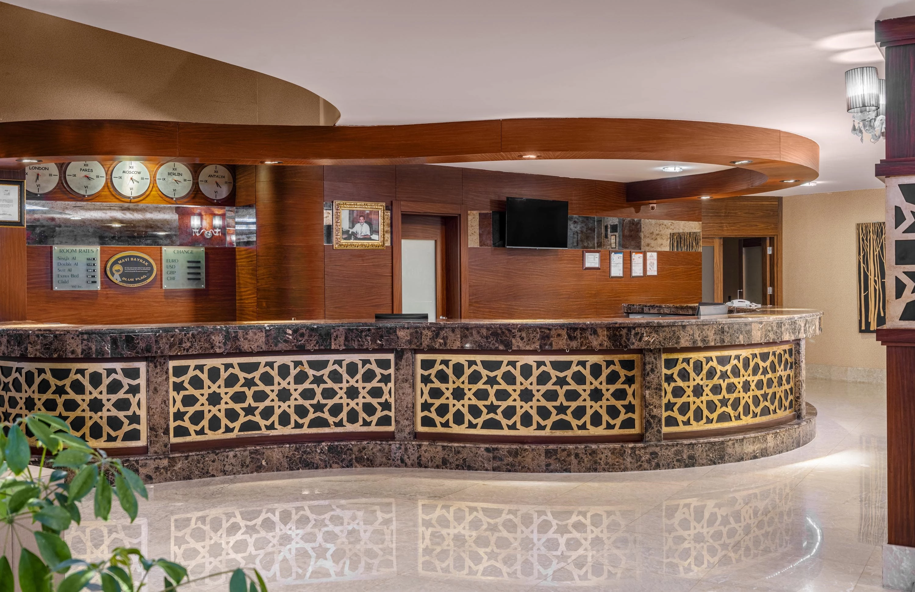 #altIMG Lobi in Hotel# Kirman Arycanda Deluxe #altIMG in# Antalya, Türkiye - #altIMG Image# 2