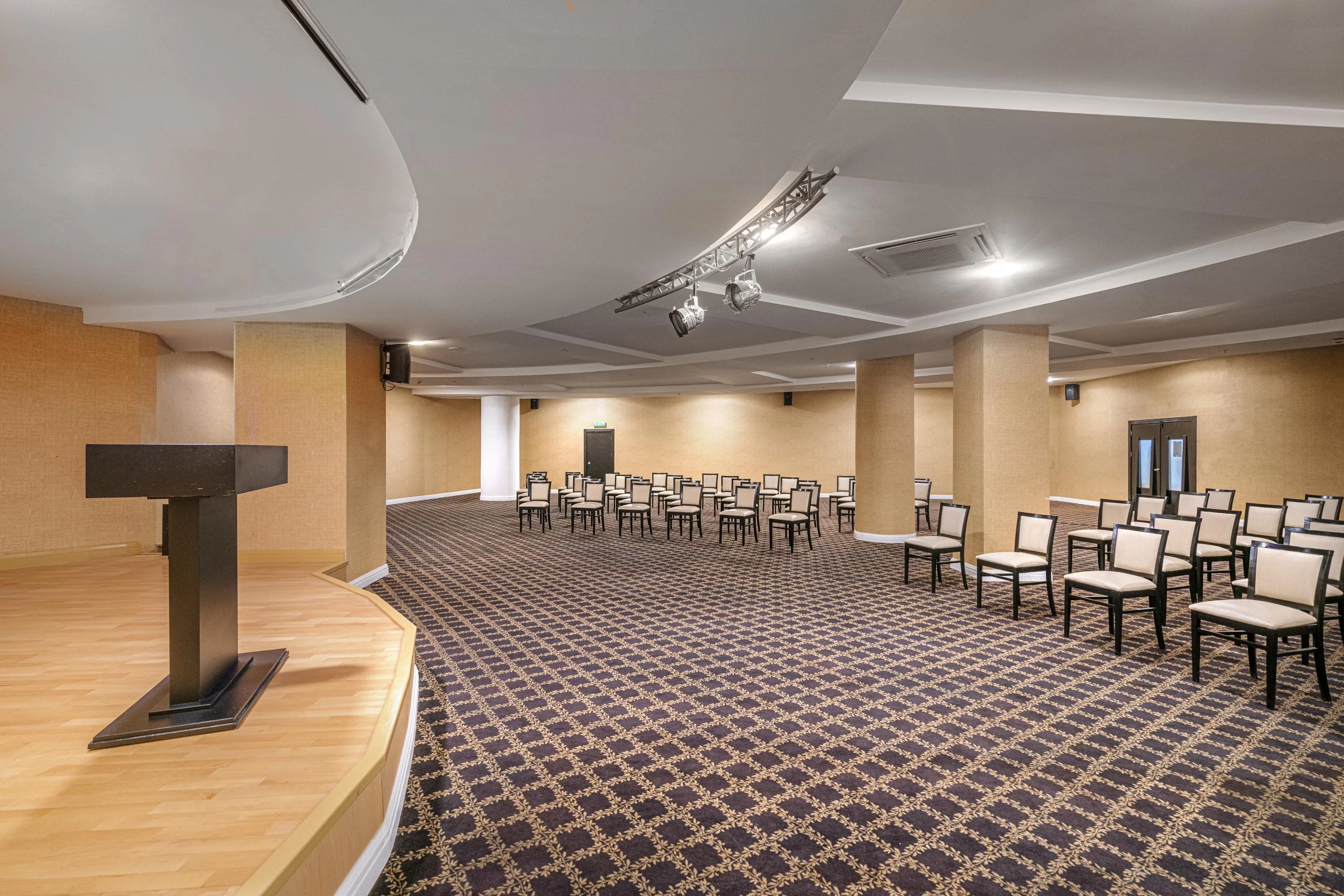 #altIMG Meeting in Hotel# Kirman Arycanda Deluxe #altIMG in# Antalya, Türkiye - #altIMG Image# 1