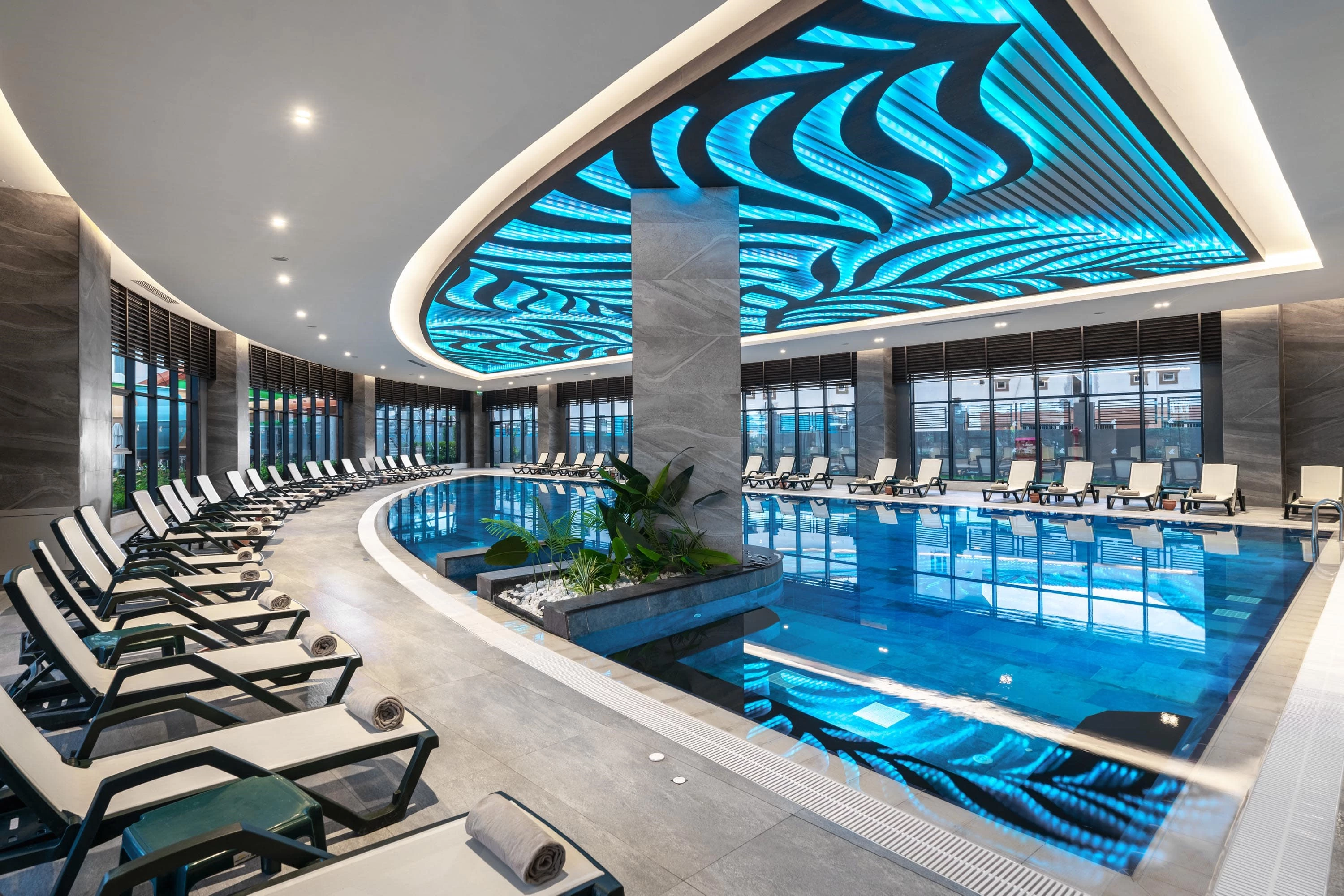 #altIMG Havuz in Hotel# Kirman Calyptus #altIMG in# Antalya, Türkiye - #altIMG Image# 6