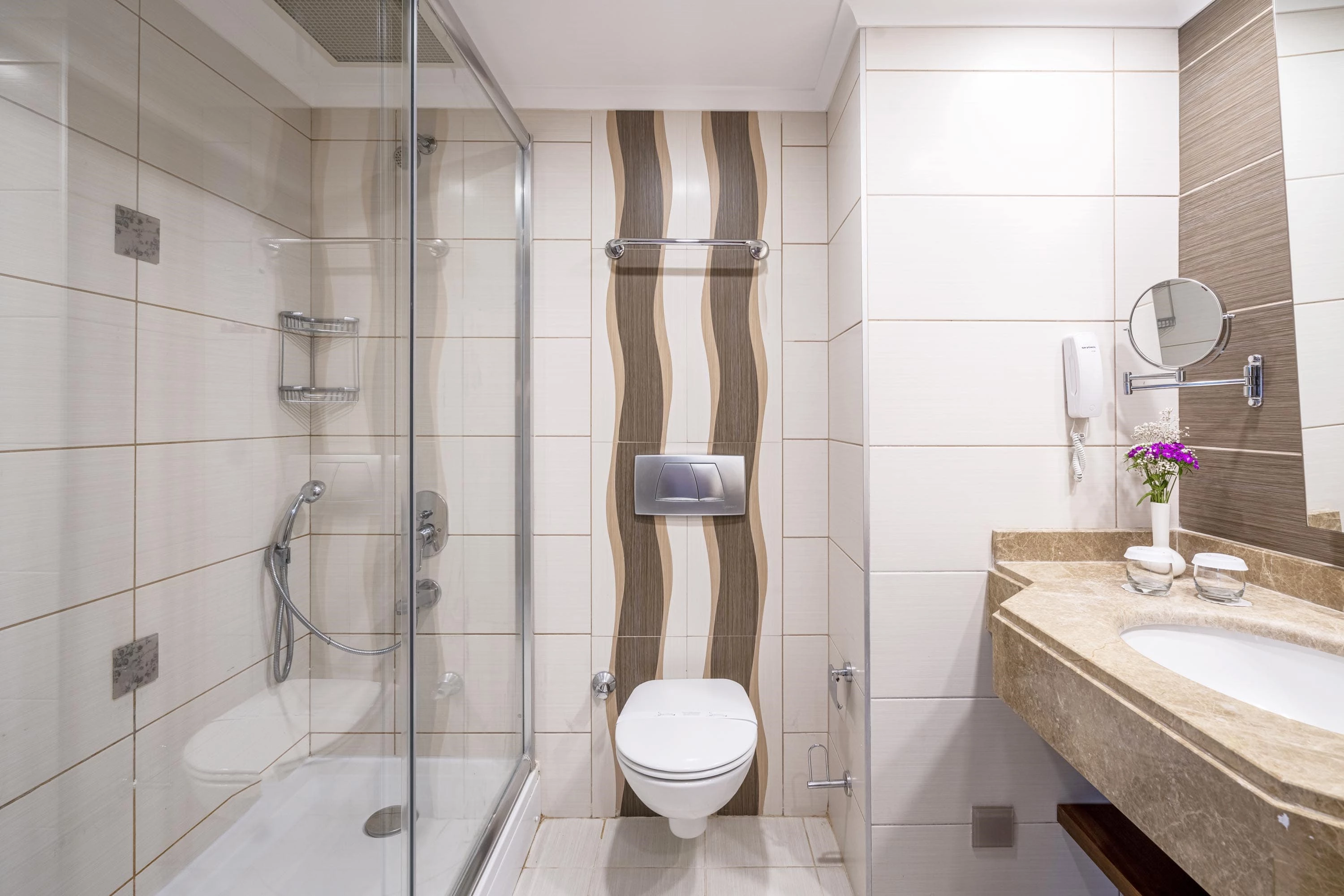 #altIMG Oda in Hotel# Kirman Leodikya Resort #altIMG in# Antalya, Türkiye - #altIMG Image# 4