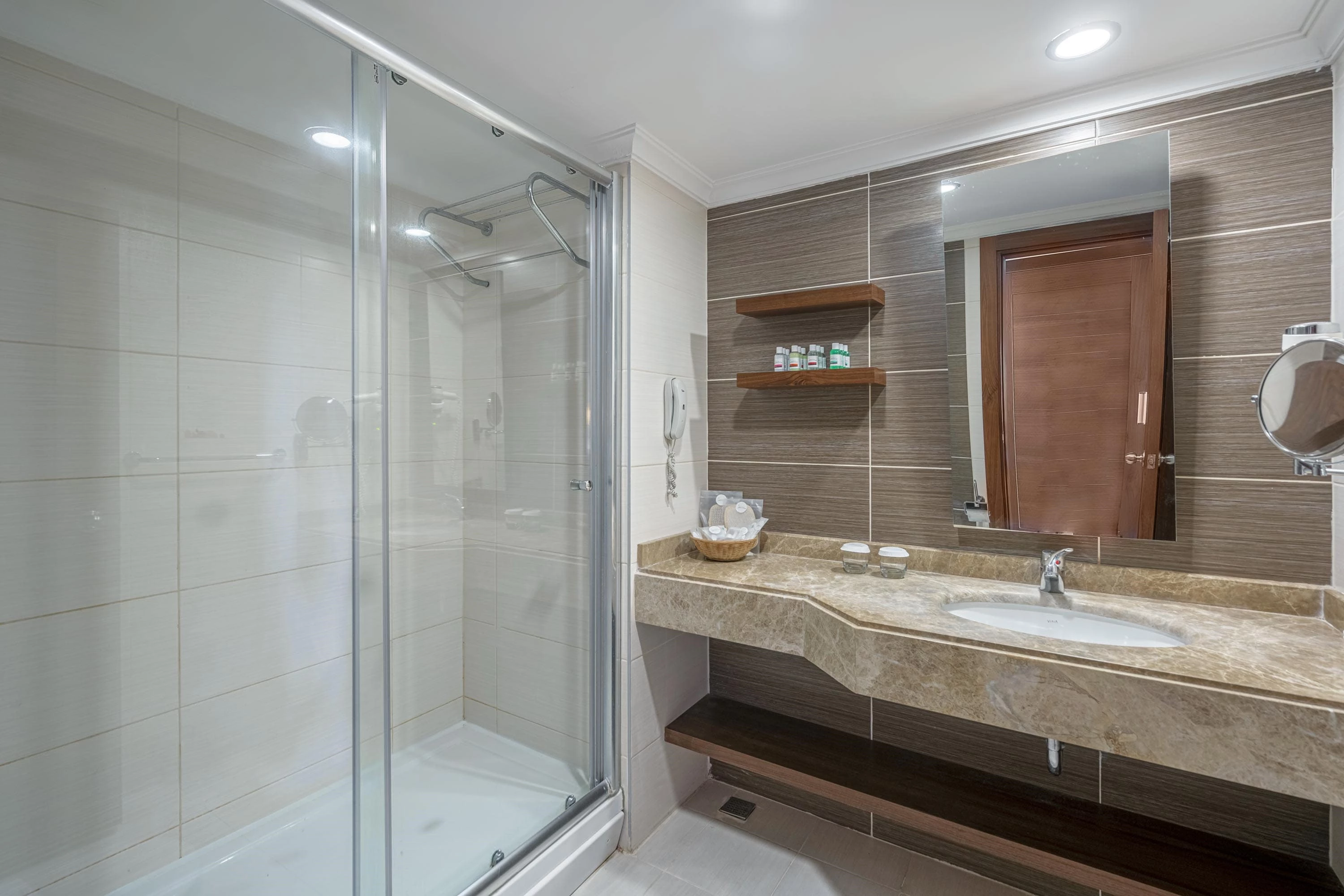 #altIMG Oda in Hotel# Kirman Leodikya Resort #altIMG in# Antalya, Türkiye - #altIMG Image# 5