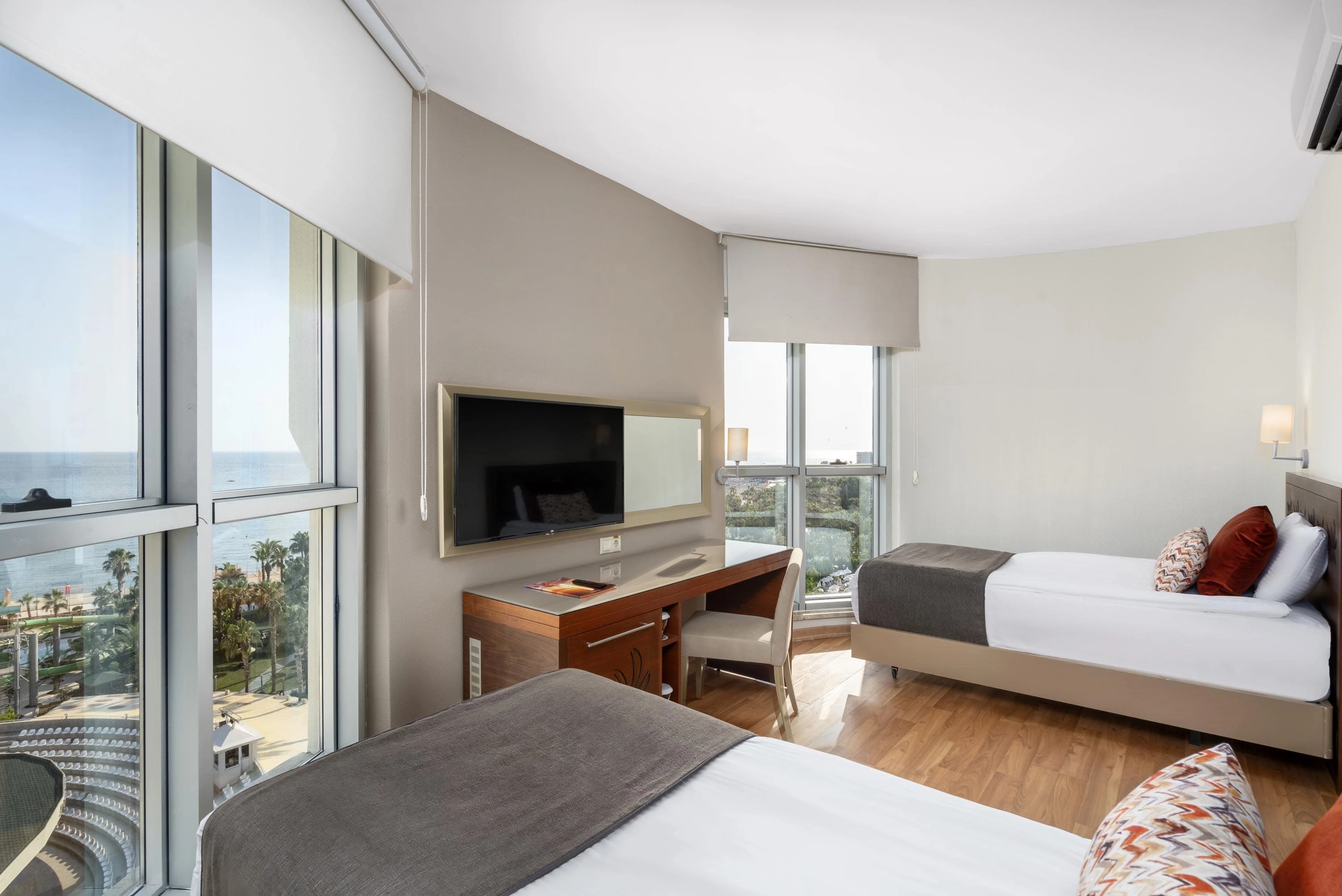 #altIMG Oda in Hotel# Kirman Leodikya Resort #altIMG in# Antalya, Türkiye - #altIMG Image# 10