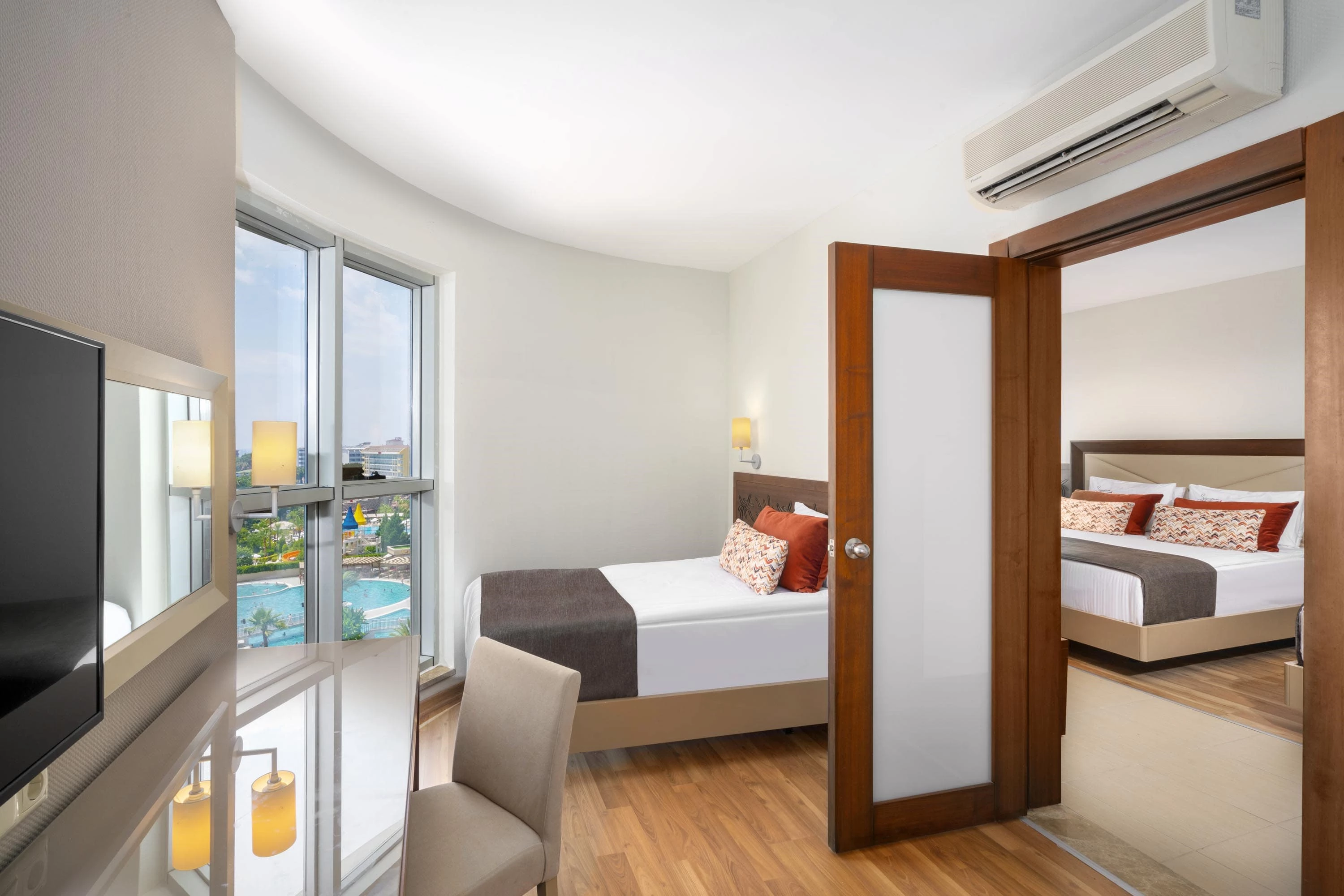 #altIMG Oda in Hotel# Kirman Leodikya Resort #altIMG in# Antalya, Türkiye - #altIMG Image# 11