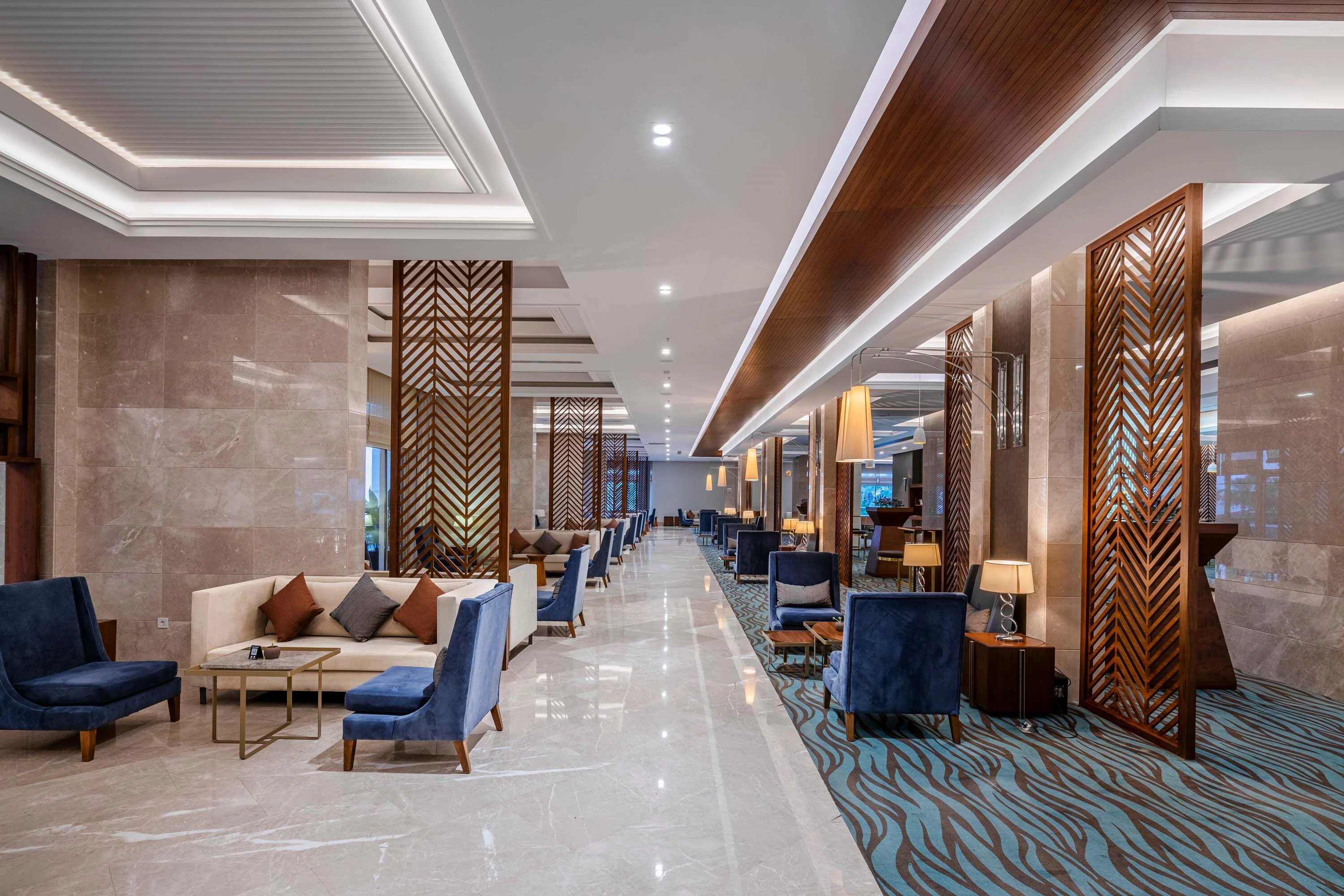 #altIMG Lobi in Hotel# Kirman Sidera Luxury #altIMG in# Antalya, Türkiye - #altIMG Image# 6