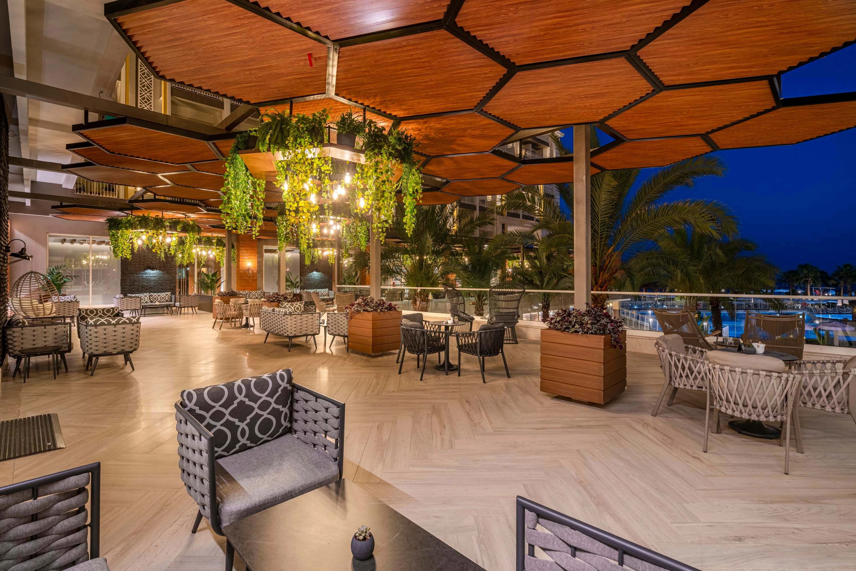 #altIMG Lobi in Hotel# Kirman Sidera Luxury #altIMG in# Antalya, Türkiye - #altIMG Image# 10