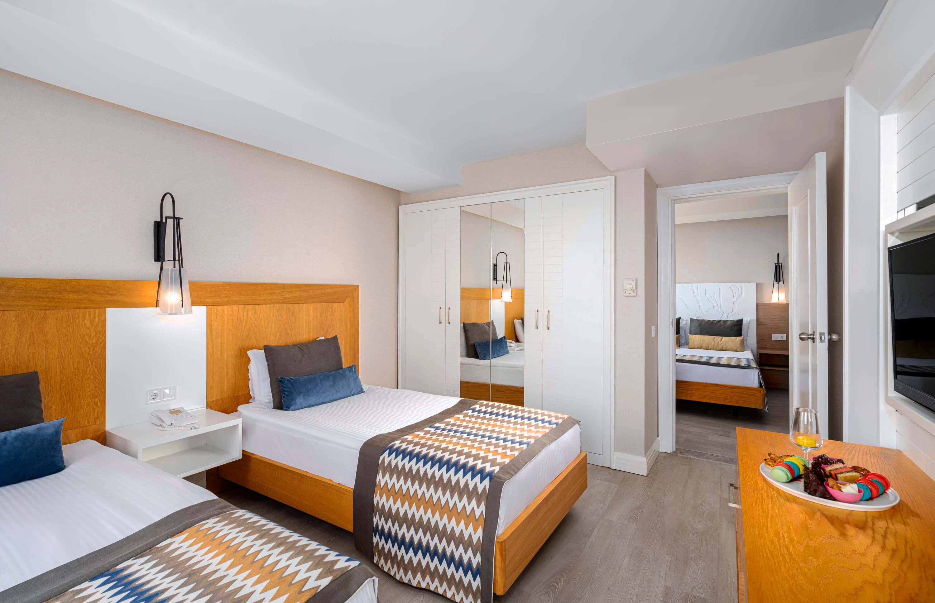 #altIMG Oda in Hotel# Kirman Sidera Luxury #altIMG in# Antalya, Türkiye - #altIMG Image# 2