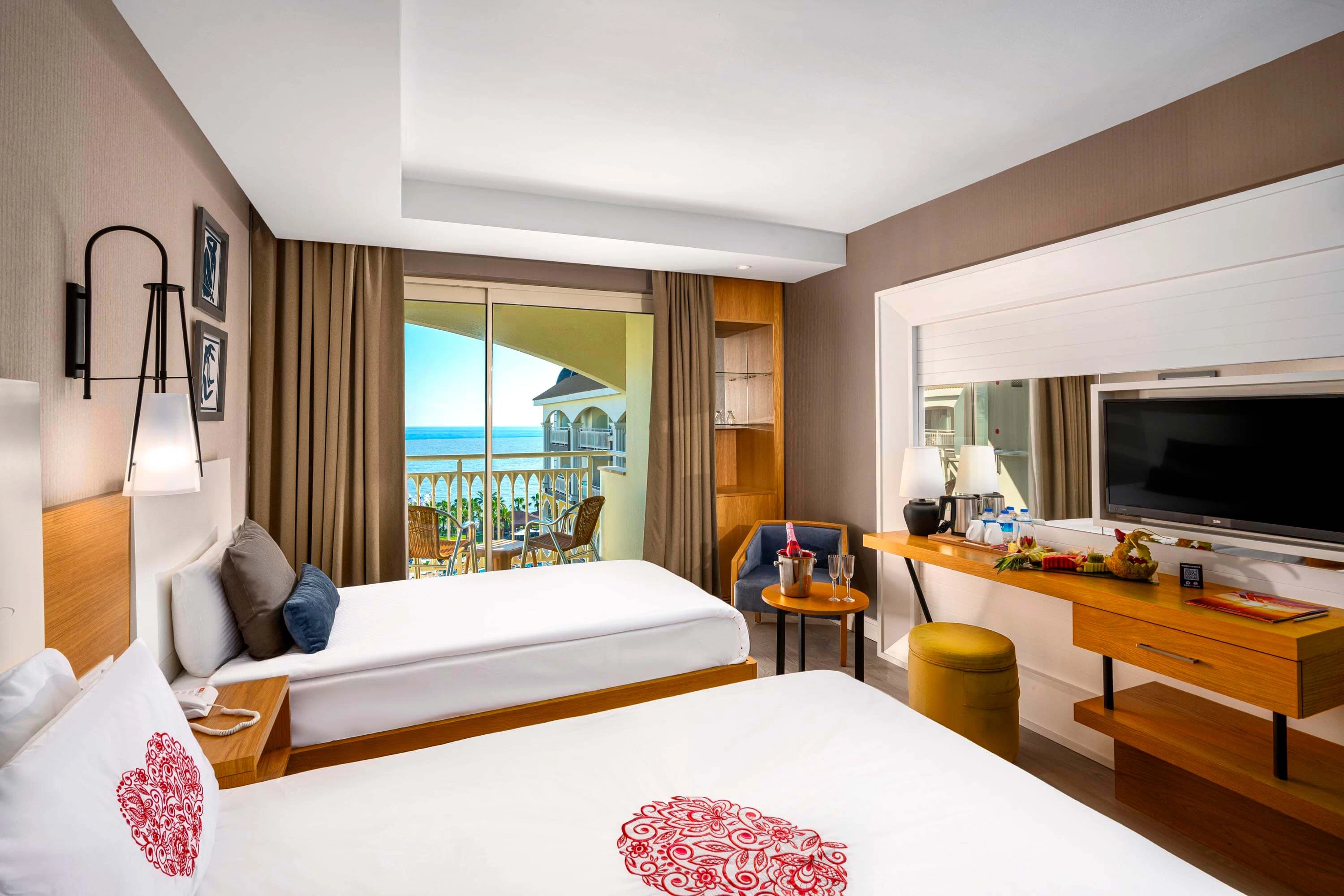 #altIMG Oda in Hotel# Kirman Sidera Luxury #altIMG in# Antalya, Türkiye - #altIMG Image# 15