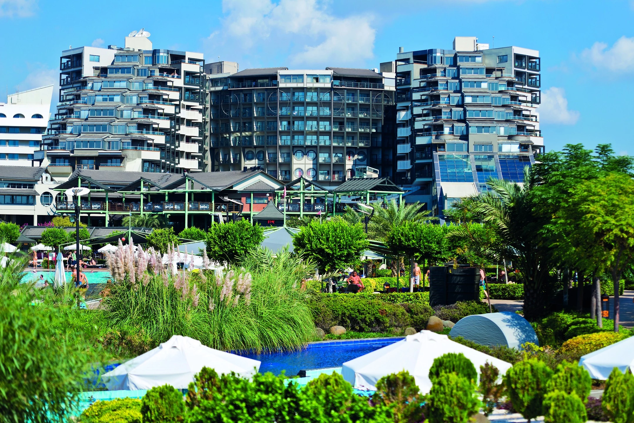 #altIMG Hotel# Limak Lara Deluxe Hotel Resort #altIMG in# Antalya, Türkiye - #altIMG Image# 1