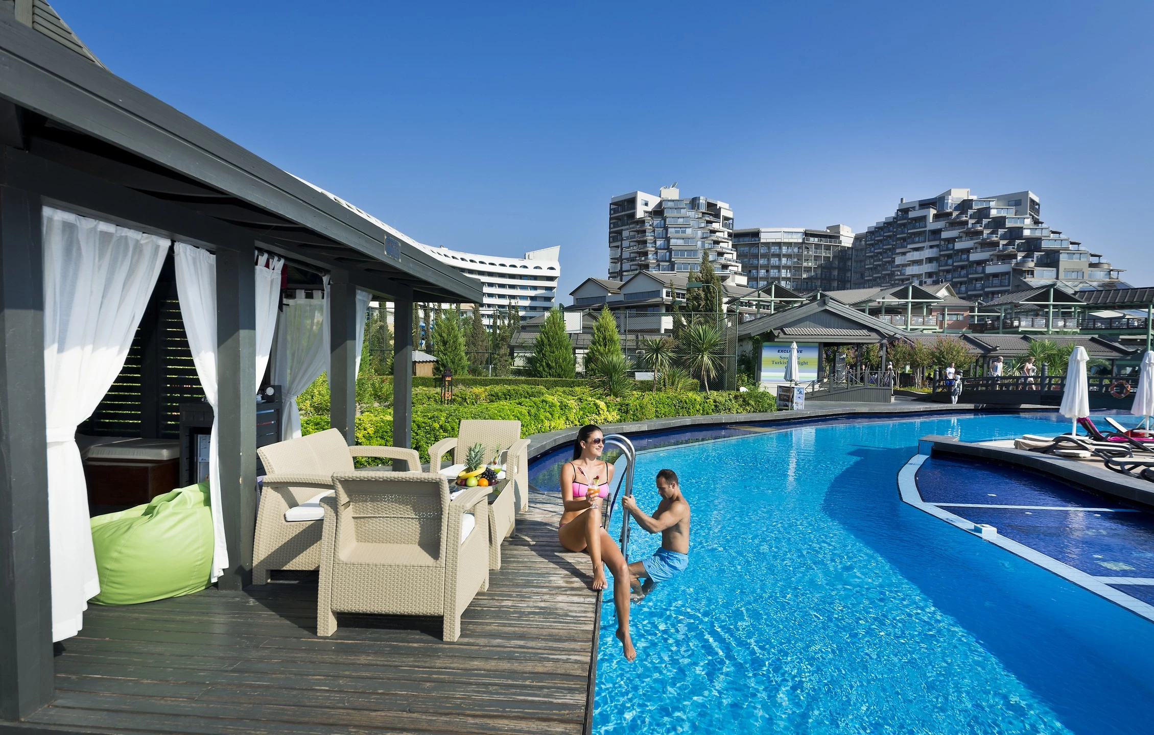 #altIMG Havuz in Hotel# Limak Lara Deluxe Hotel Resort #altIMG in# Antalya, Türkiye - #altIMG Image# 6