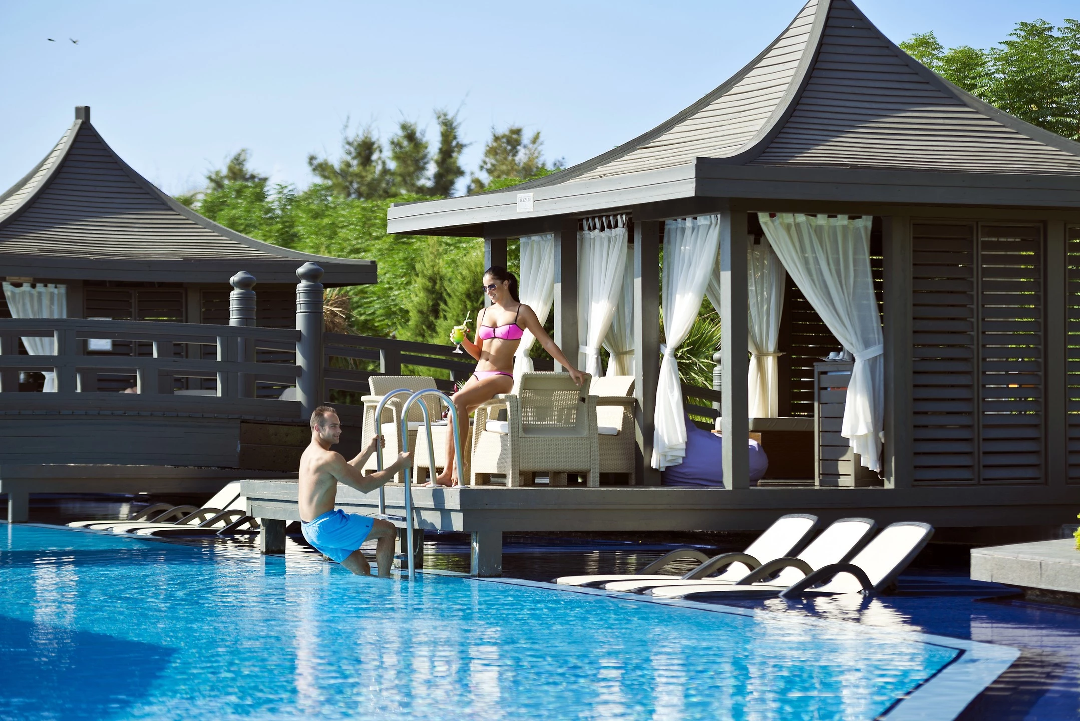 #altIMG Havuz in Hotel# Limak Lara Deluxe Hotel Resort #altIMG in# Antalya, Türkiye - #altIMG Image# 7