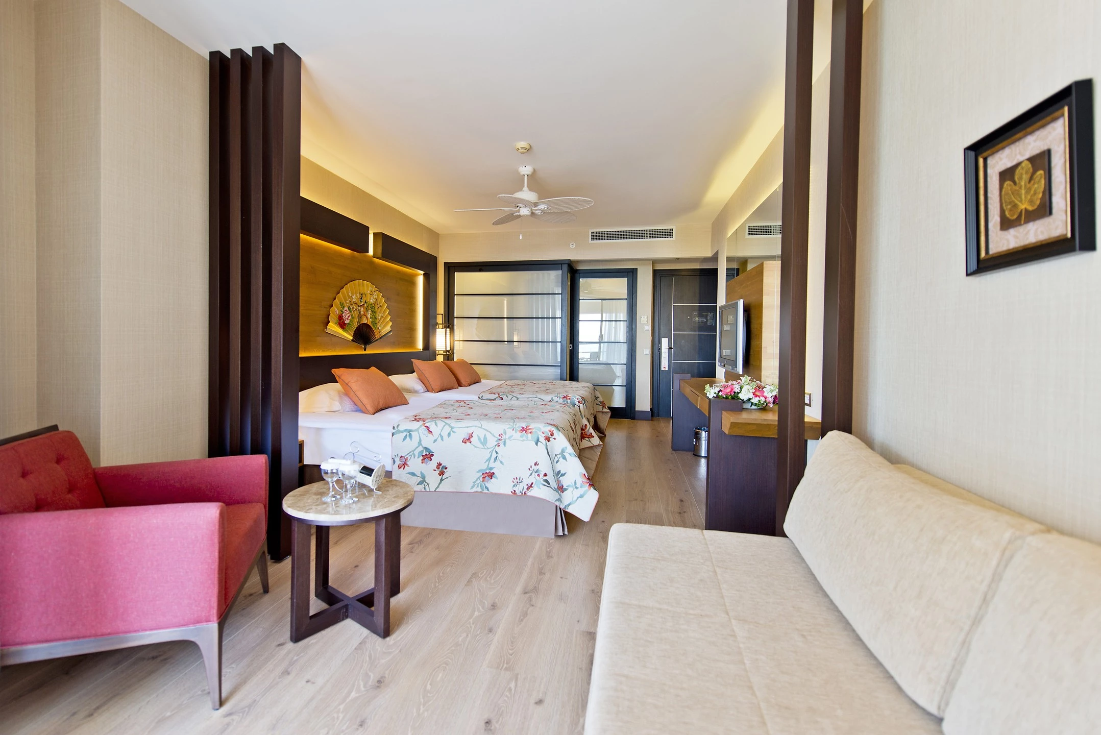 #altIMG Oda in Hotel# Limak Lara Deluxe Hotel Resort #altIMG in# Antalya, Türkiye - #altIMG Image# 7