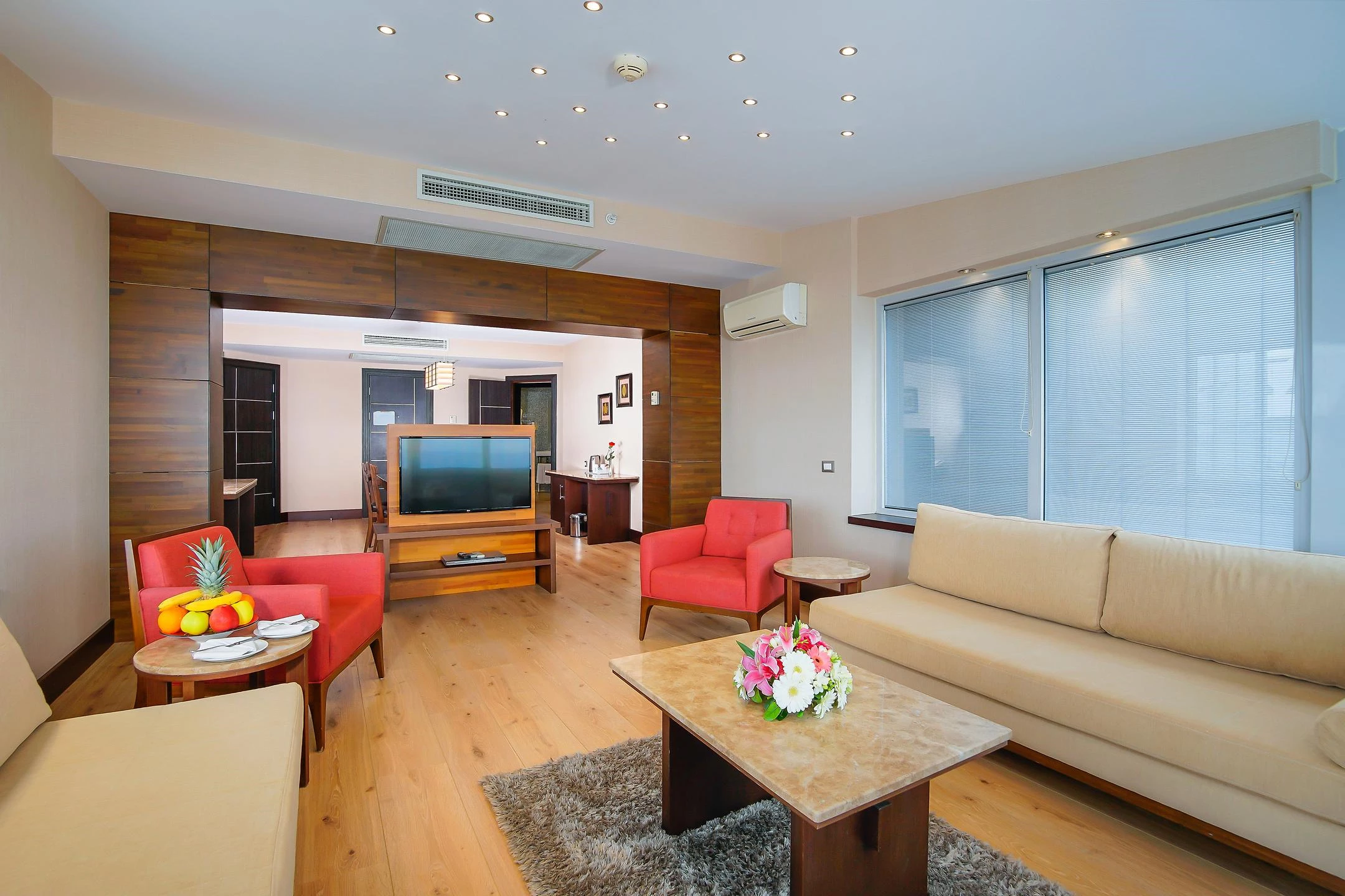 #altIMG Oda in Hotel# Limak Lara Deluxe Hotel Resort #altIMG in# Antalya, Türkiye - #altIMG Image# 17