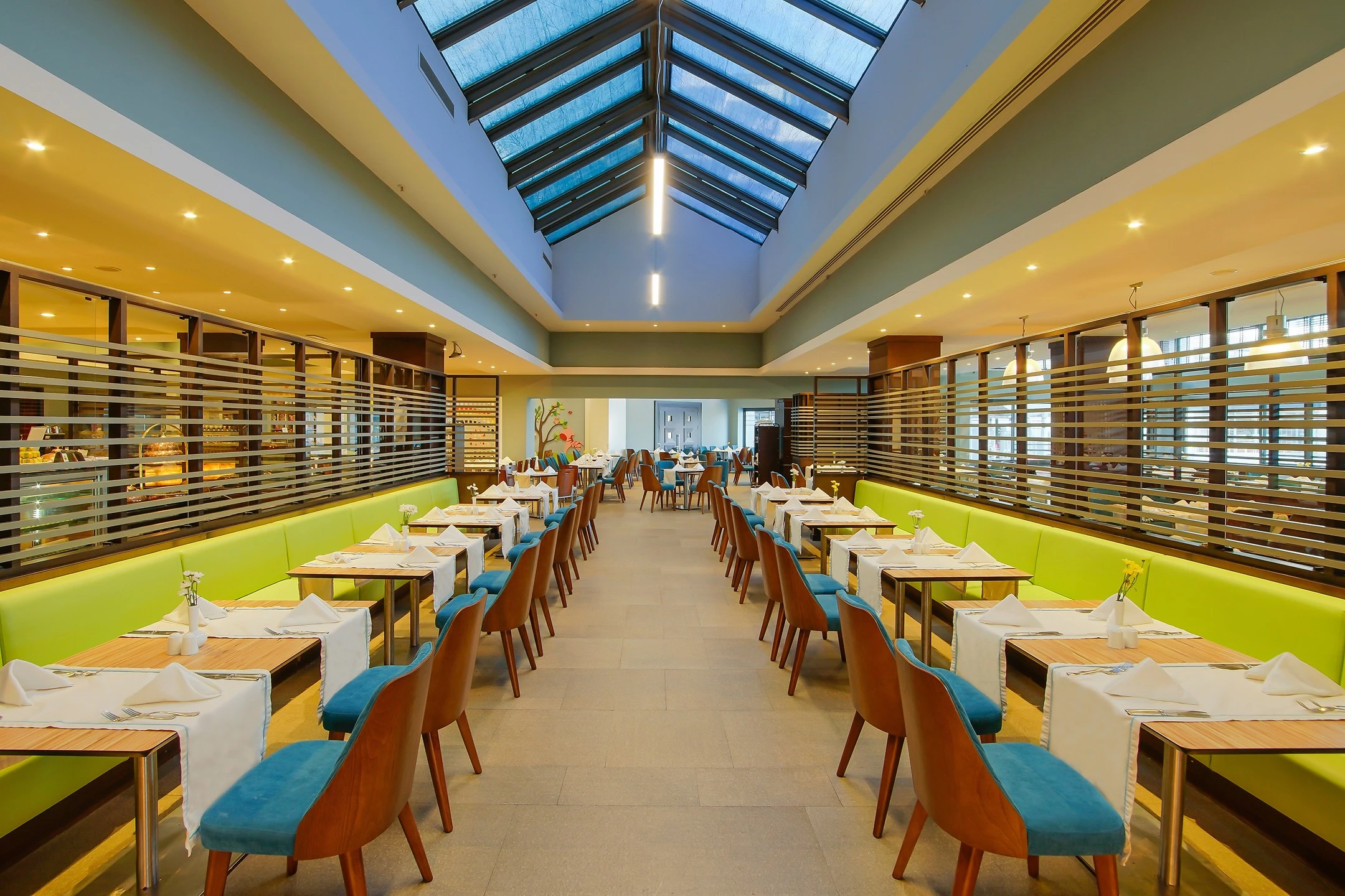 #altIMG Yeme-İçme in Hotel# Limak Lara Deluxe Hotel Resort #altIMG in# Antalya, Türkiye - #altIMG Image# 9