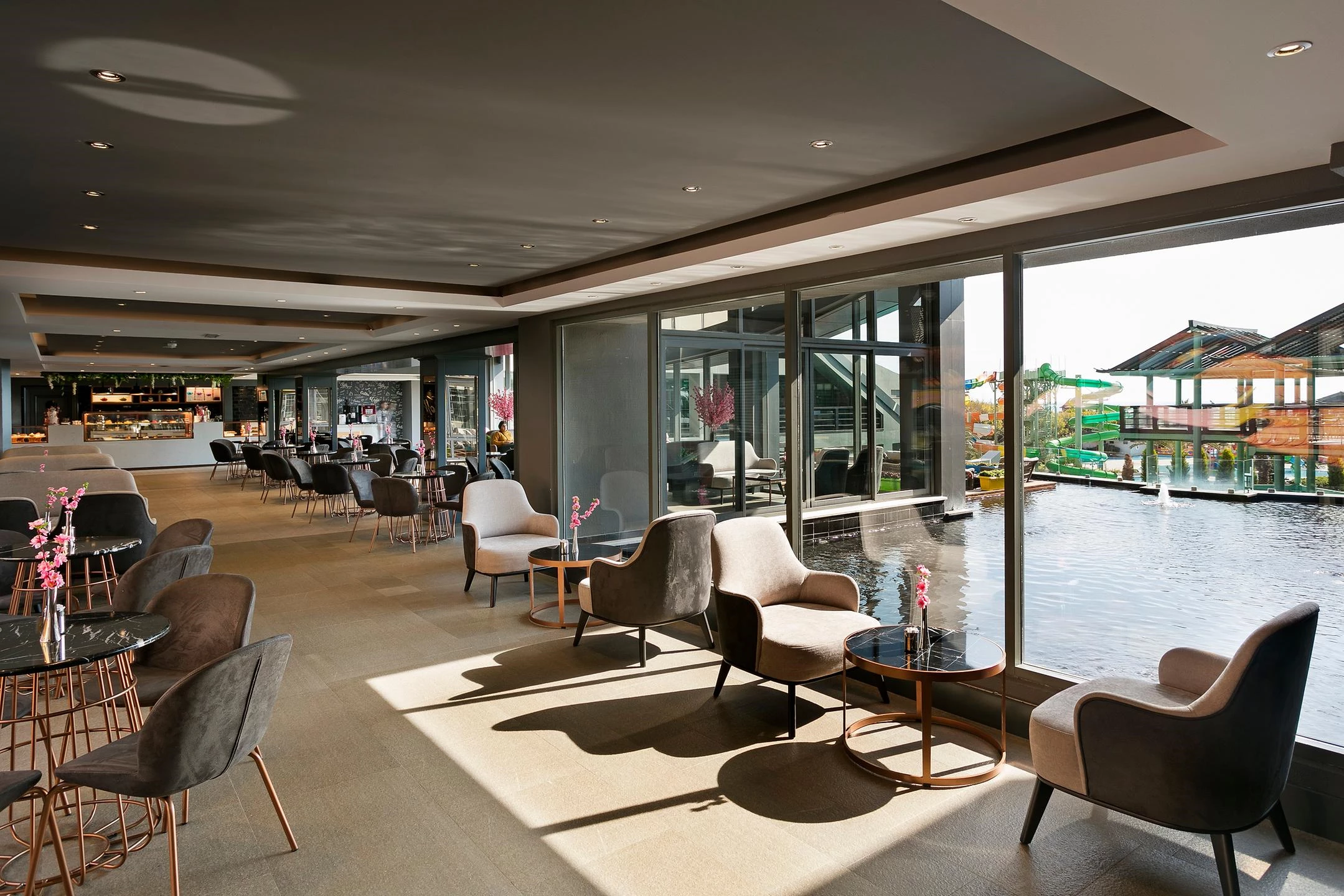 #altIMG Yeme-İçme in Hotel# Limak Lara Deluxe Hotel Resort #altIMG in# Antalya, Türkiye - #altIMG Image# 21