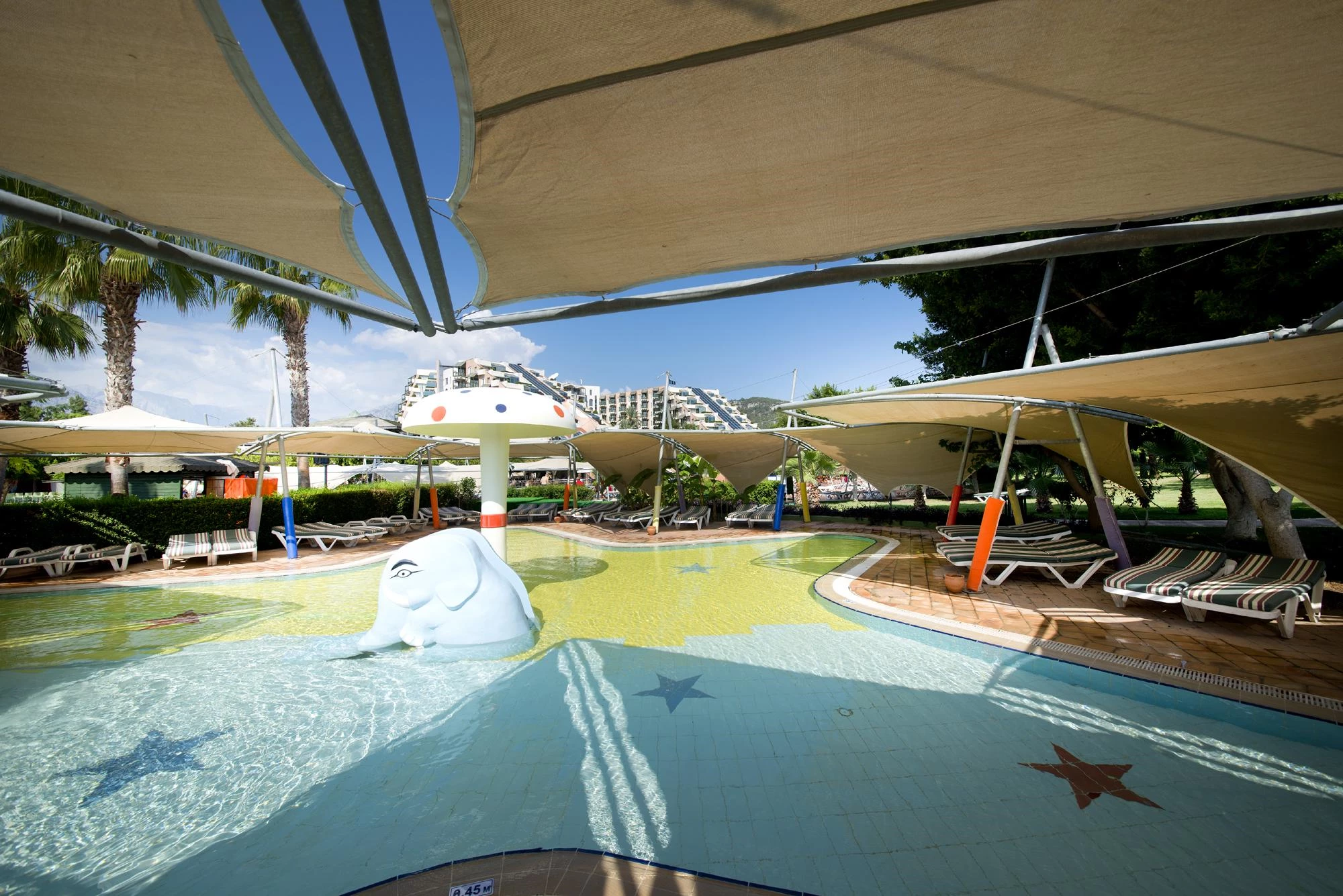 #altIMG Çocuk in Hotel# Limak Limra Hotel & Resort #altIMG in# Antalya, Türkiye - #altIMG Image# 1