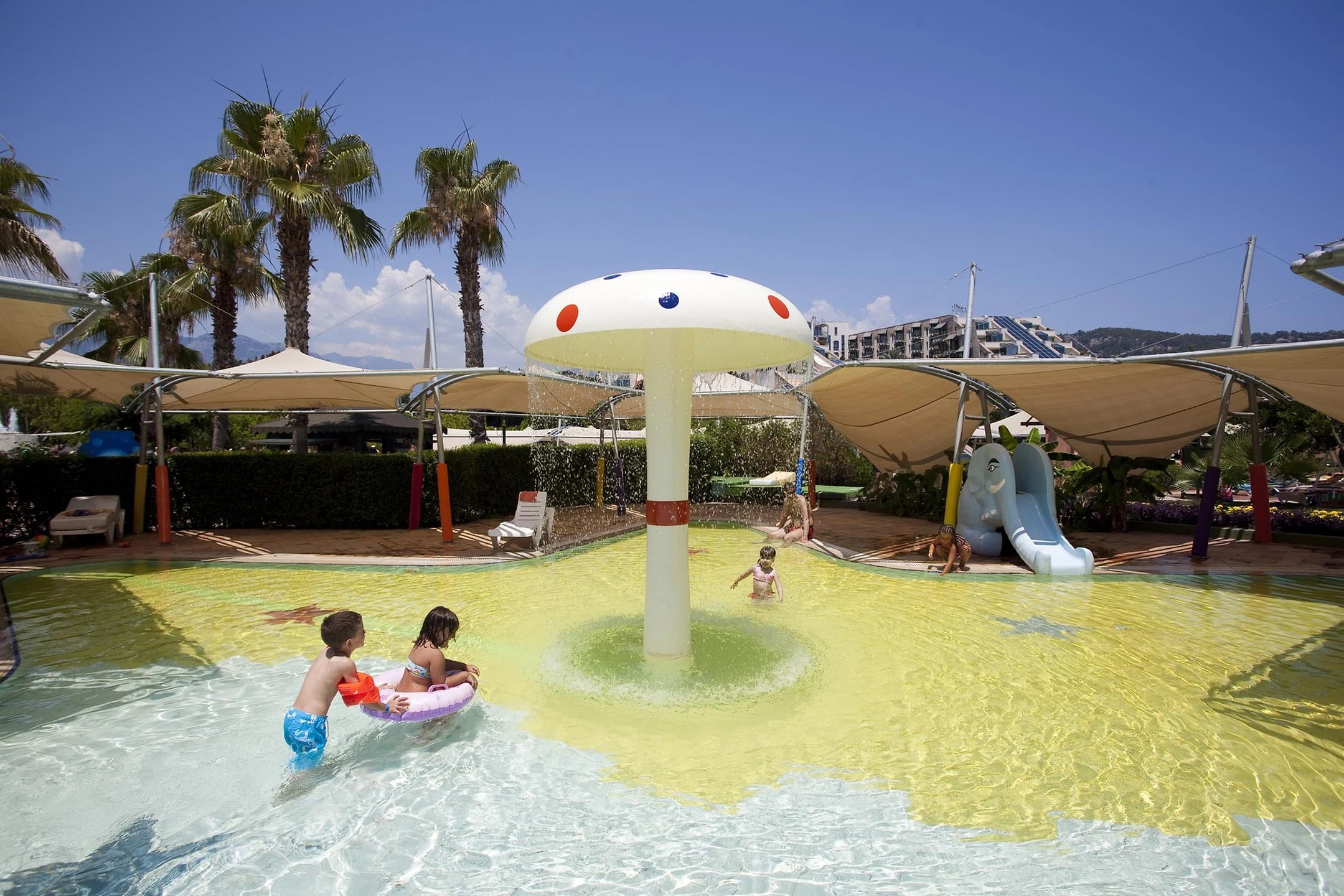 #altIMG Çocuk in Hotel# Limak Limra Hotel & Resort #altIMG in# Antalya, Türkiye - #altIMG Image# 9