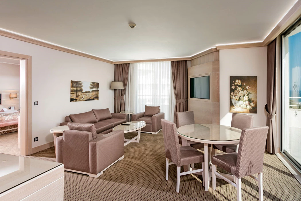 #altIMG Oda in Hotel# Miracle Resort Hotel #altIMG in# Antalya, Türkiye - #altIMG Image# 11